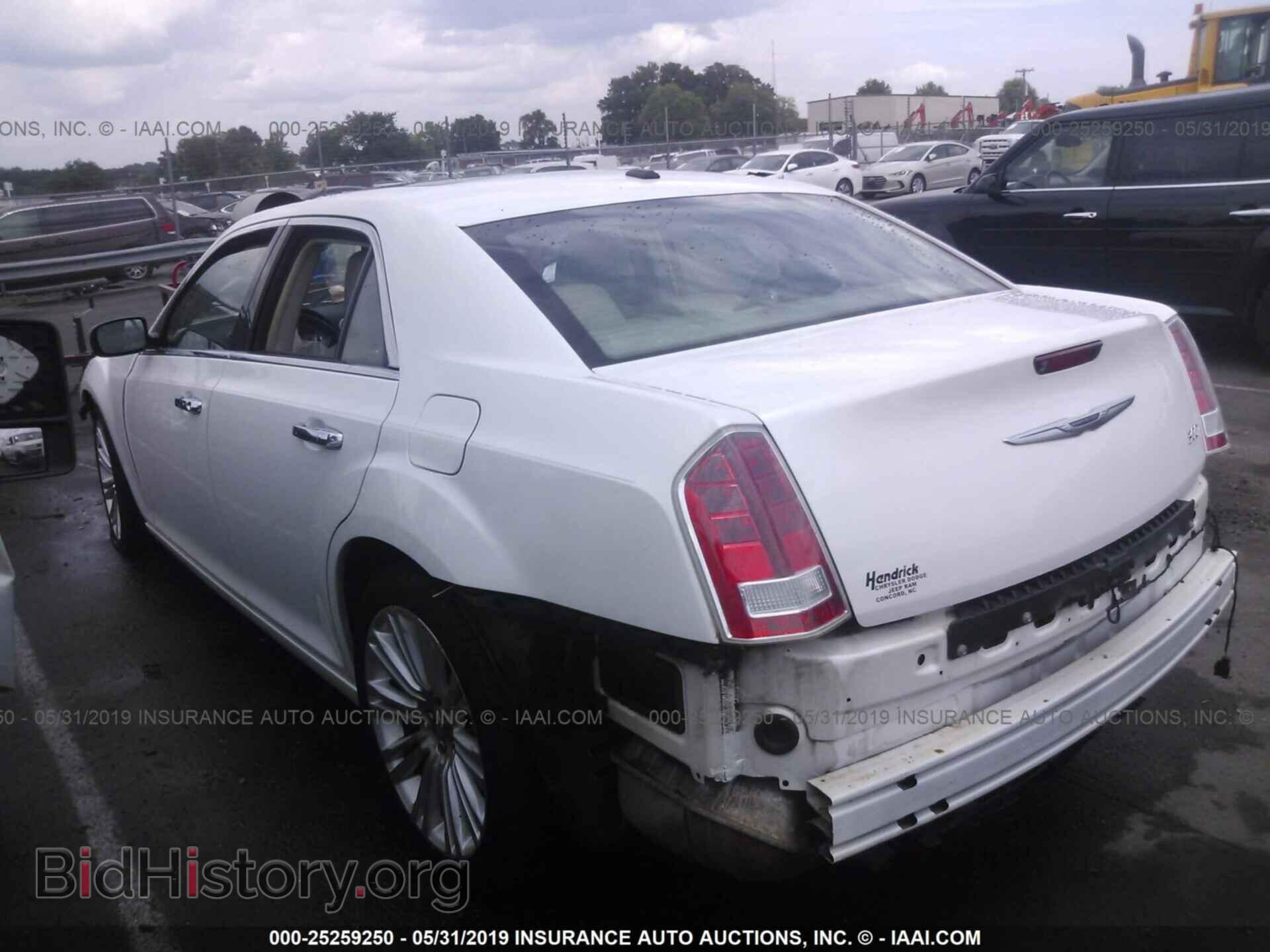 2012 CHRYSLER 300 - VIN: 2C3CCACG5CH195939 - Photo 3