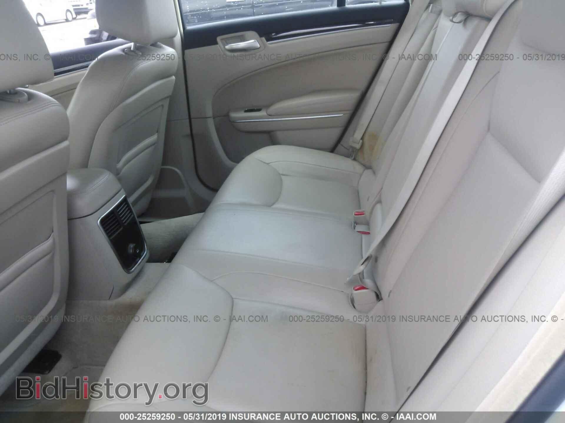 2012 CHRYSLER 300 - VIN: 2C3CCACG5CH195939 - Photo 8