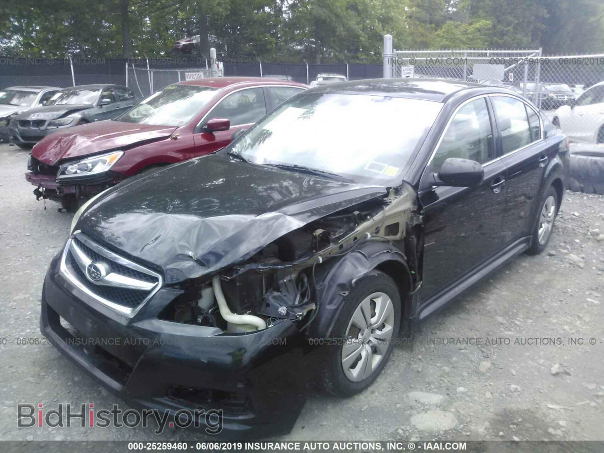 2011 SUBARU LEGACY - VIN: 4S3BMBA63B3238728 - Фото 2