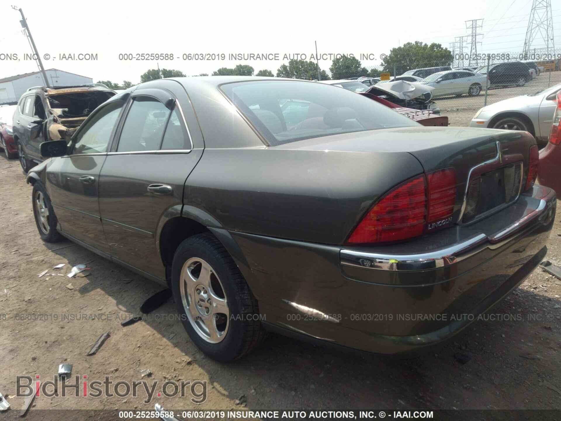 2000 LINCOLN LS - VIN: 1LNHM87A3YY777320 - Photo 3
