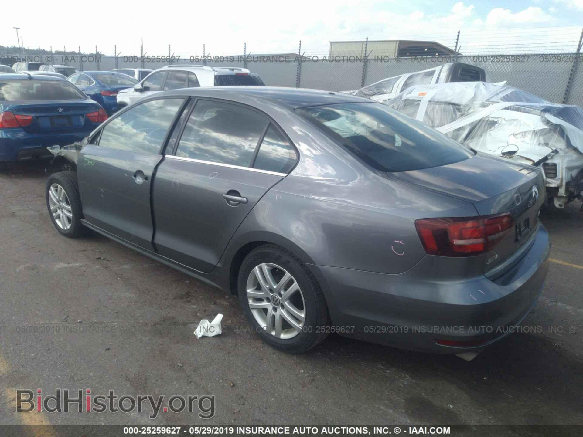 2017 VOLKSWAGEN JETTA - VIN: 3VW2B7AJ9HM379489 - Photo 3