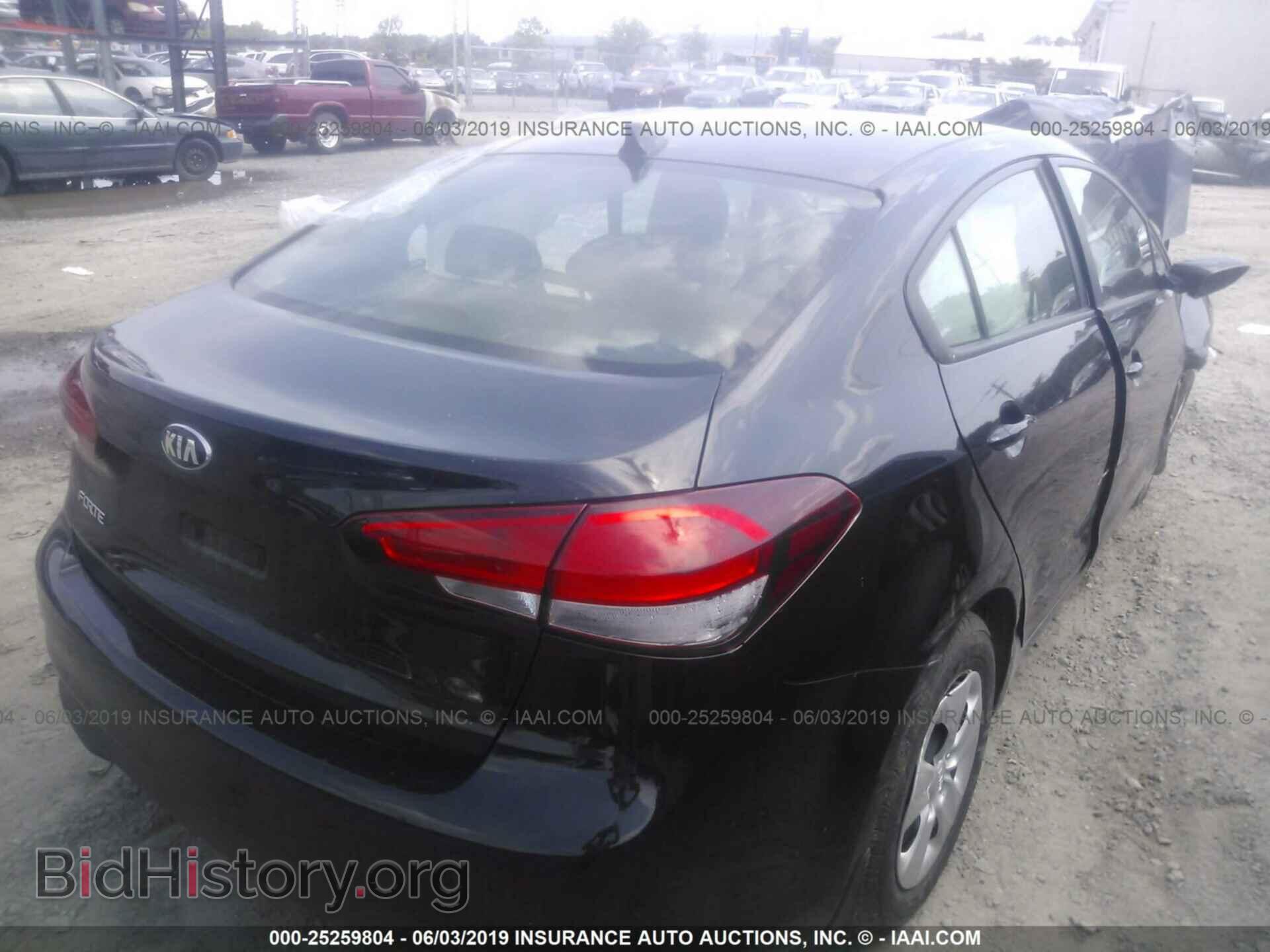 2017 KIA FORTE - VIN: 3KPFK4A79HE040667 - Фото 4