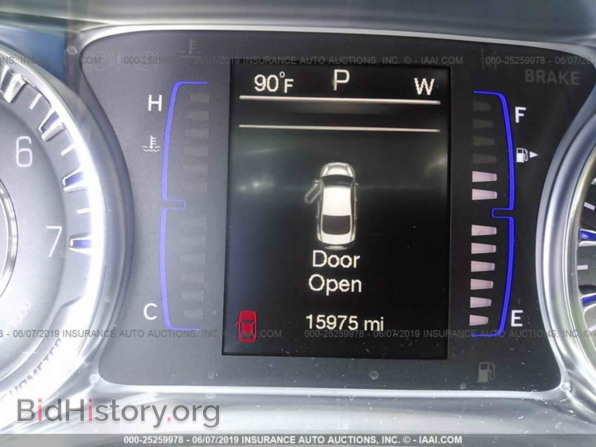 2016 CHRYSLER 200 - VIN: 1C3CCCFB1GN189824 - Photo 7