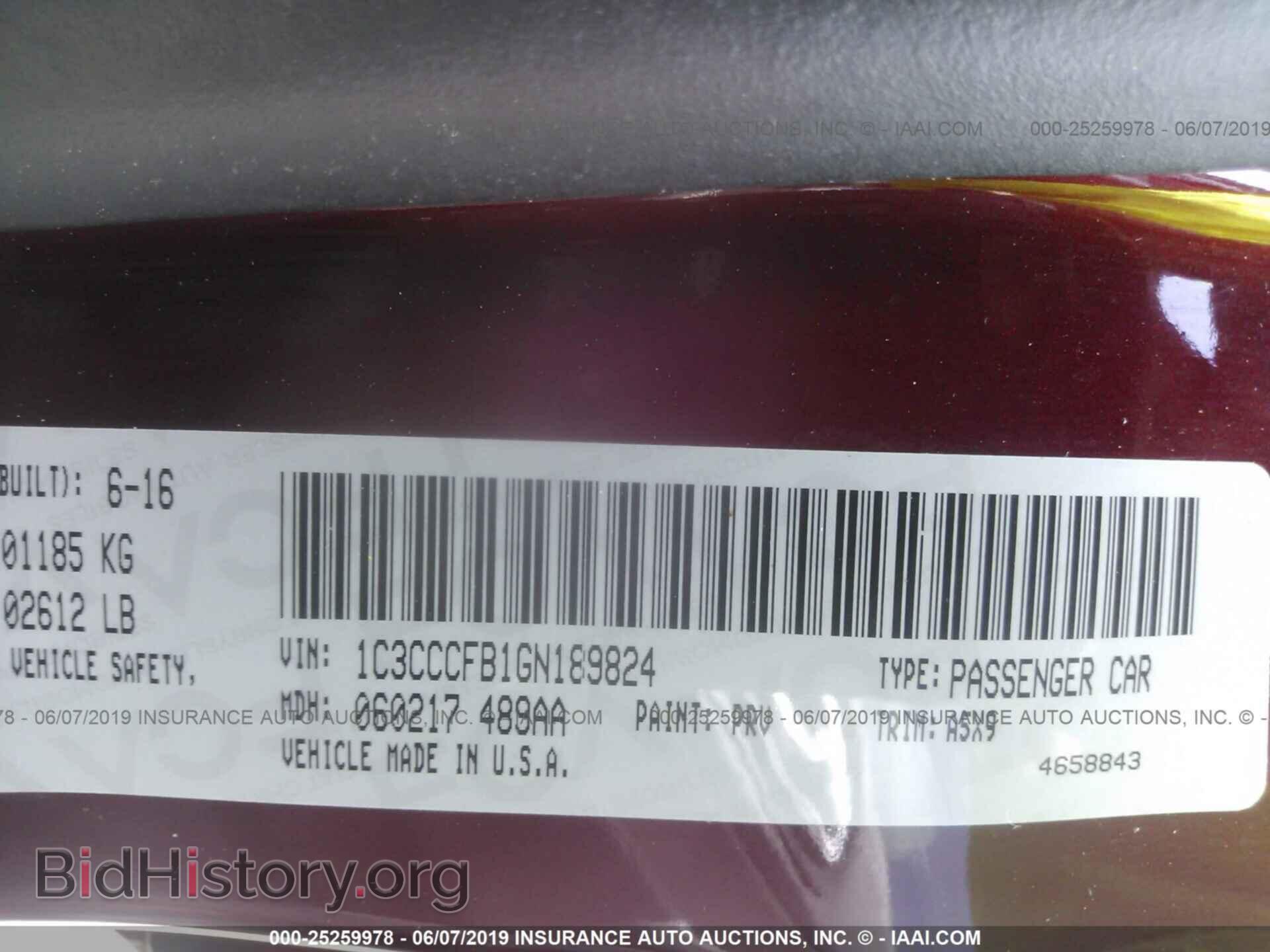 2016 CHRYSLER 200 - VIN: 1C3CCCFB1GN189824 - Photo 9