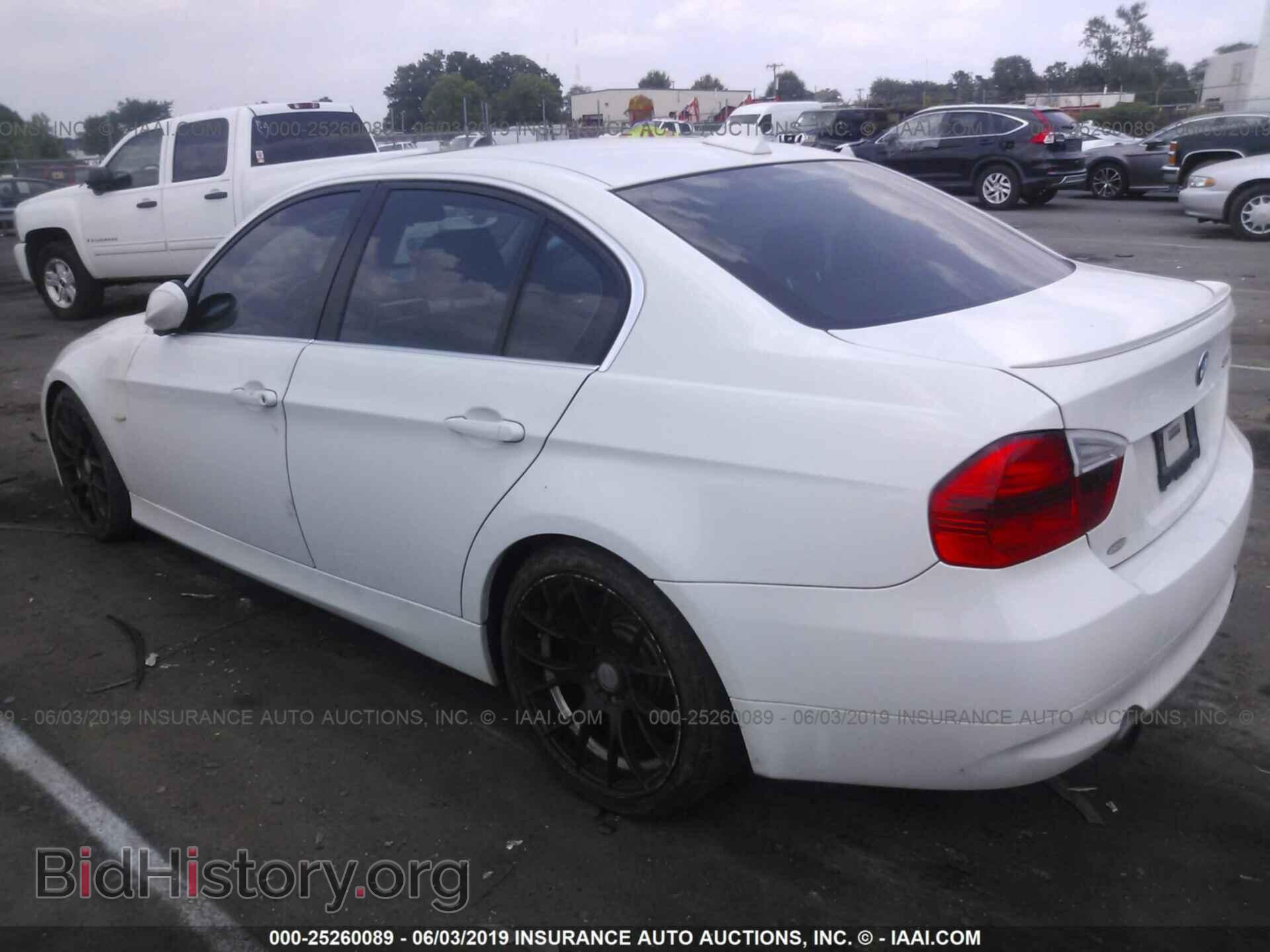 2008 BMW 335 - VIN: WBAVB73538VH25803 - Фото 3
