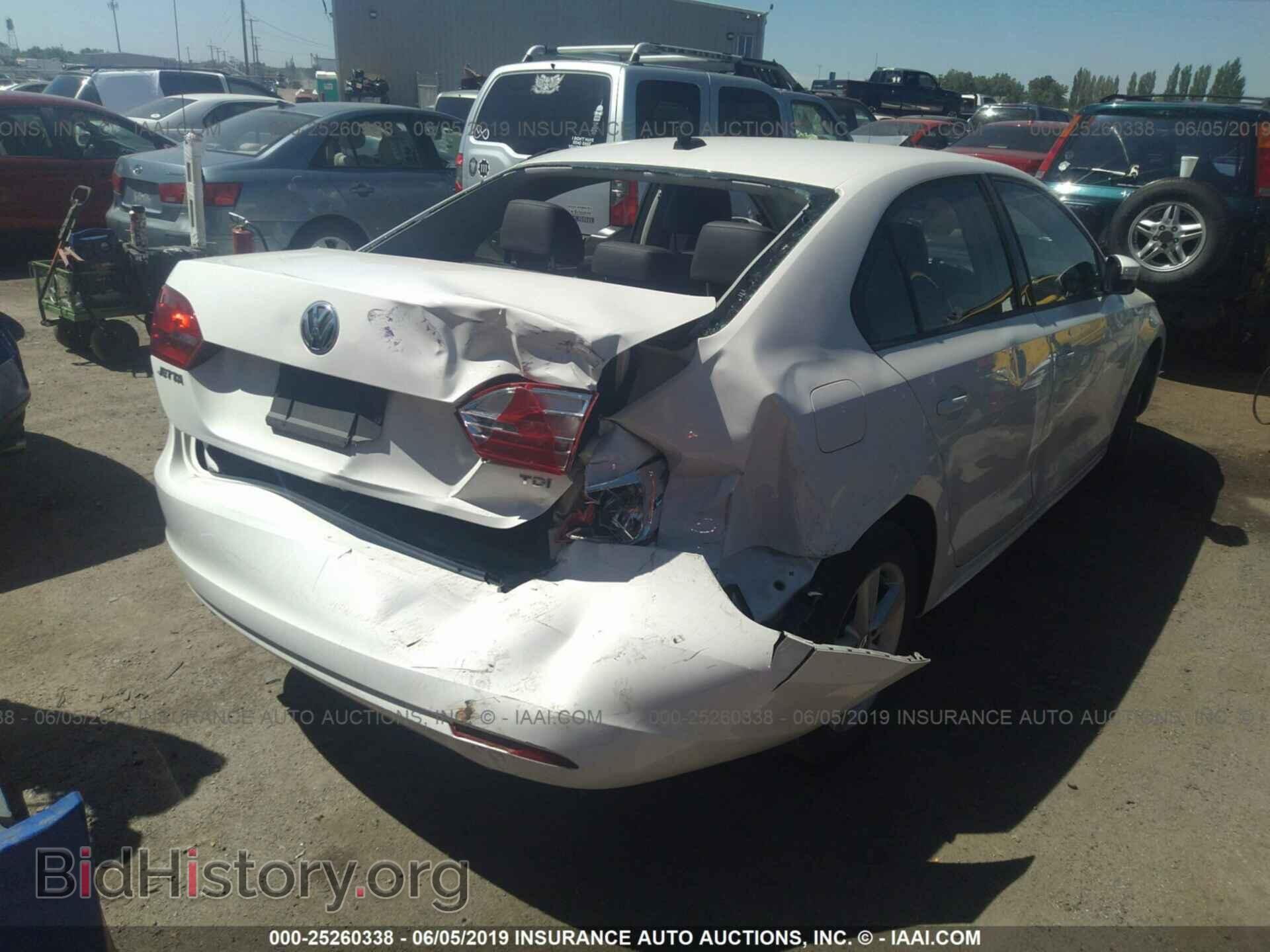 2012 VOLKSWAGEN JETTA - VIN: 3VWLL7AJ5CM339923 - Photo 4