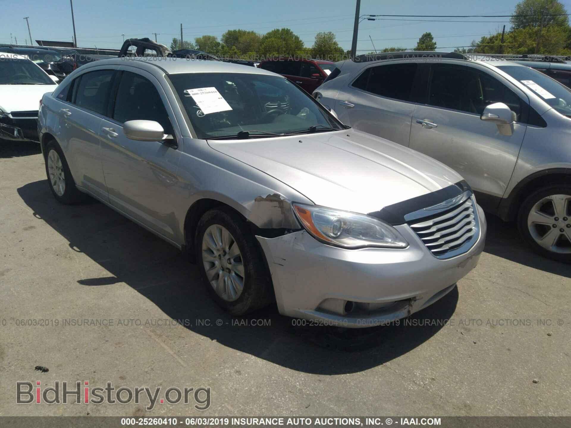 Фотография 1C3BC4FB6BN535375 - CHRYSLER 200 2011