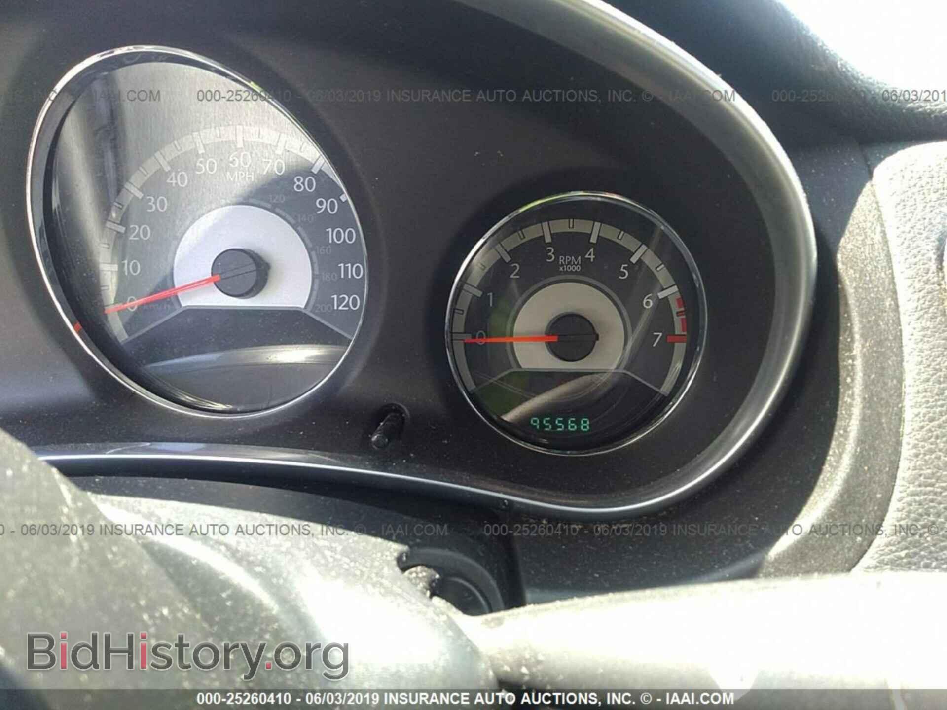 2011 CHRYSLER 200 - VIN: 1C3BC4FB6BN535375 - Photo 7