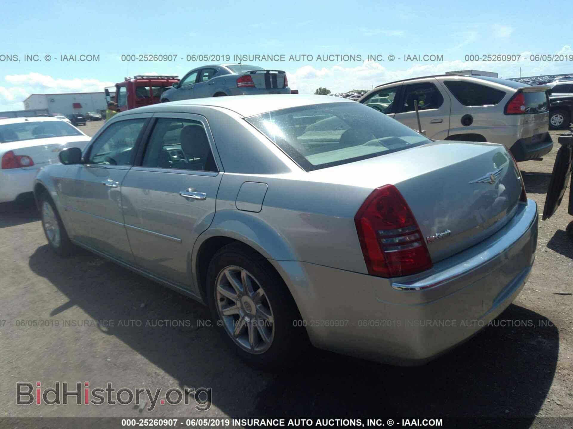 2005 CHRYSLER 300C - VIN: 2C3JA63H35H170186 - Фото 3