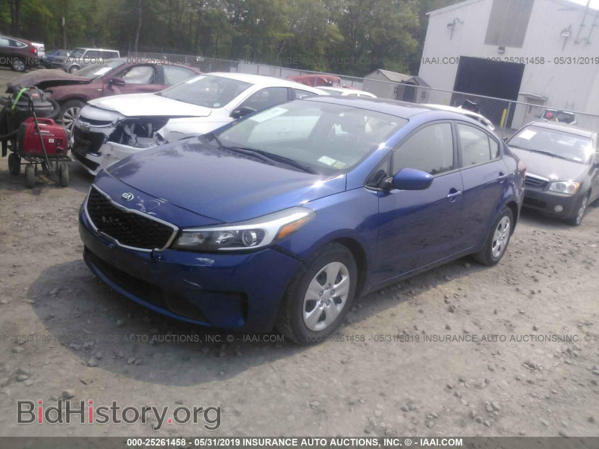 2017 KIA FORTE - VIN: 3KPFK4A79HE110667 - Photo 2