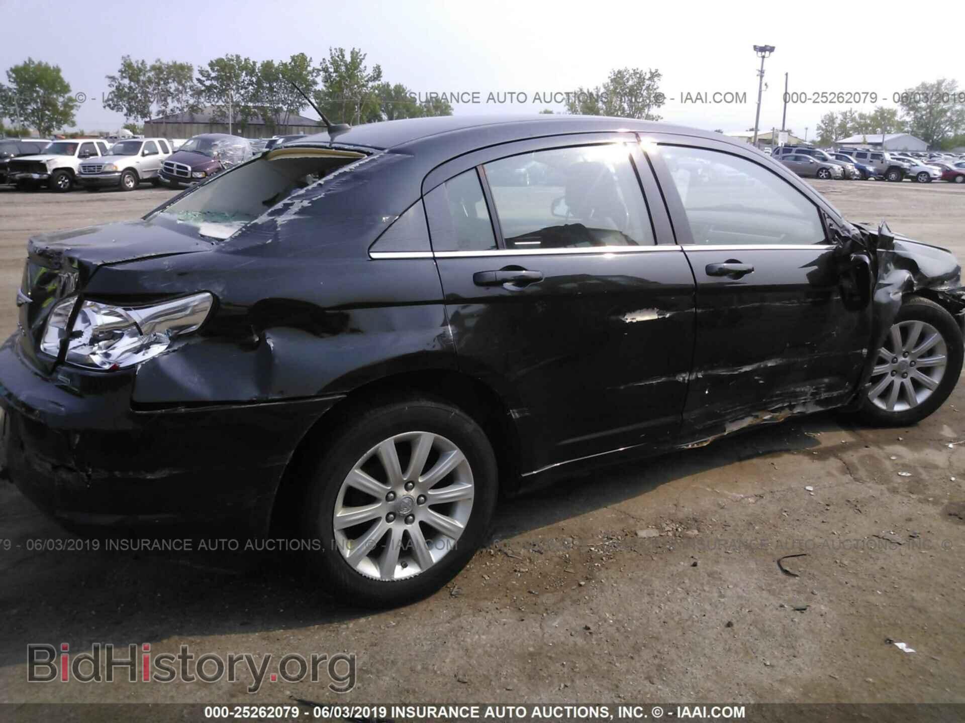 2010 CHRYSLER SEBRING - VIN: 1C3CC5FB4AN193014 - Фото 4
