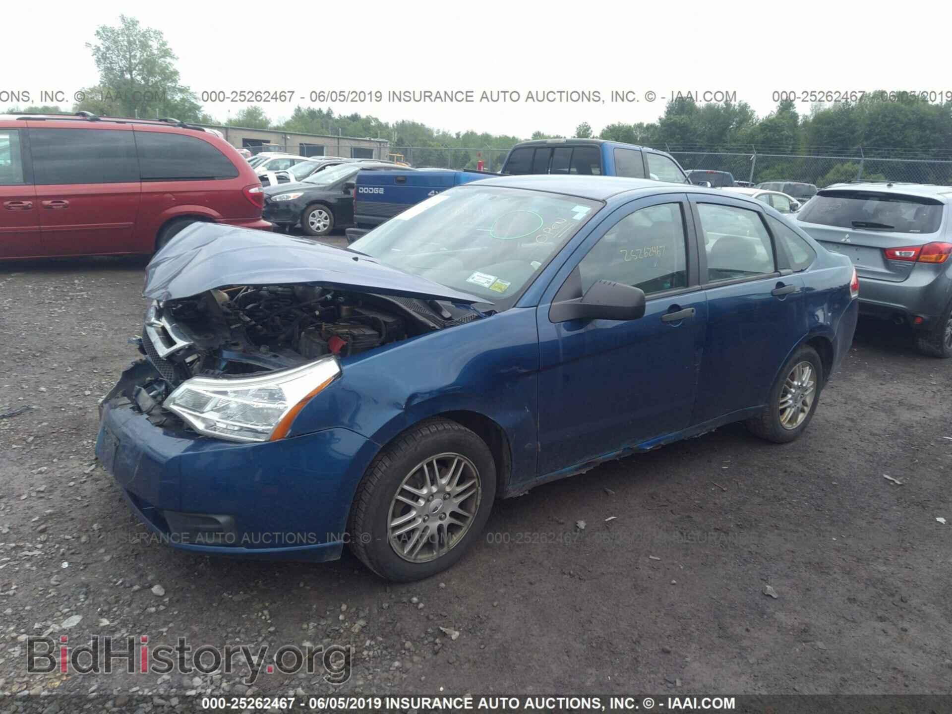 2009 FORD FOCUS - VIN: 1FAHP35N39W145702 - Фото 2