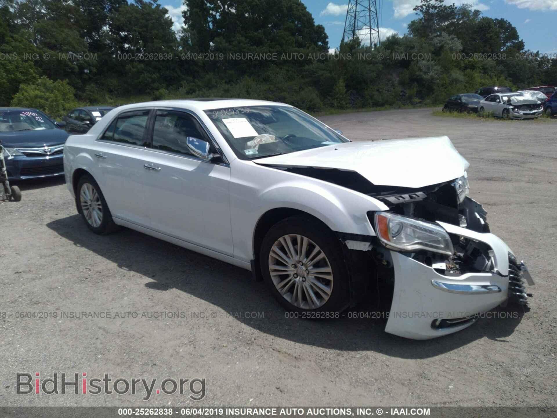 Фотография 2C3CCAHG0CH213157 - CHRYSLER 300 2012