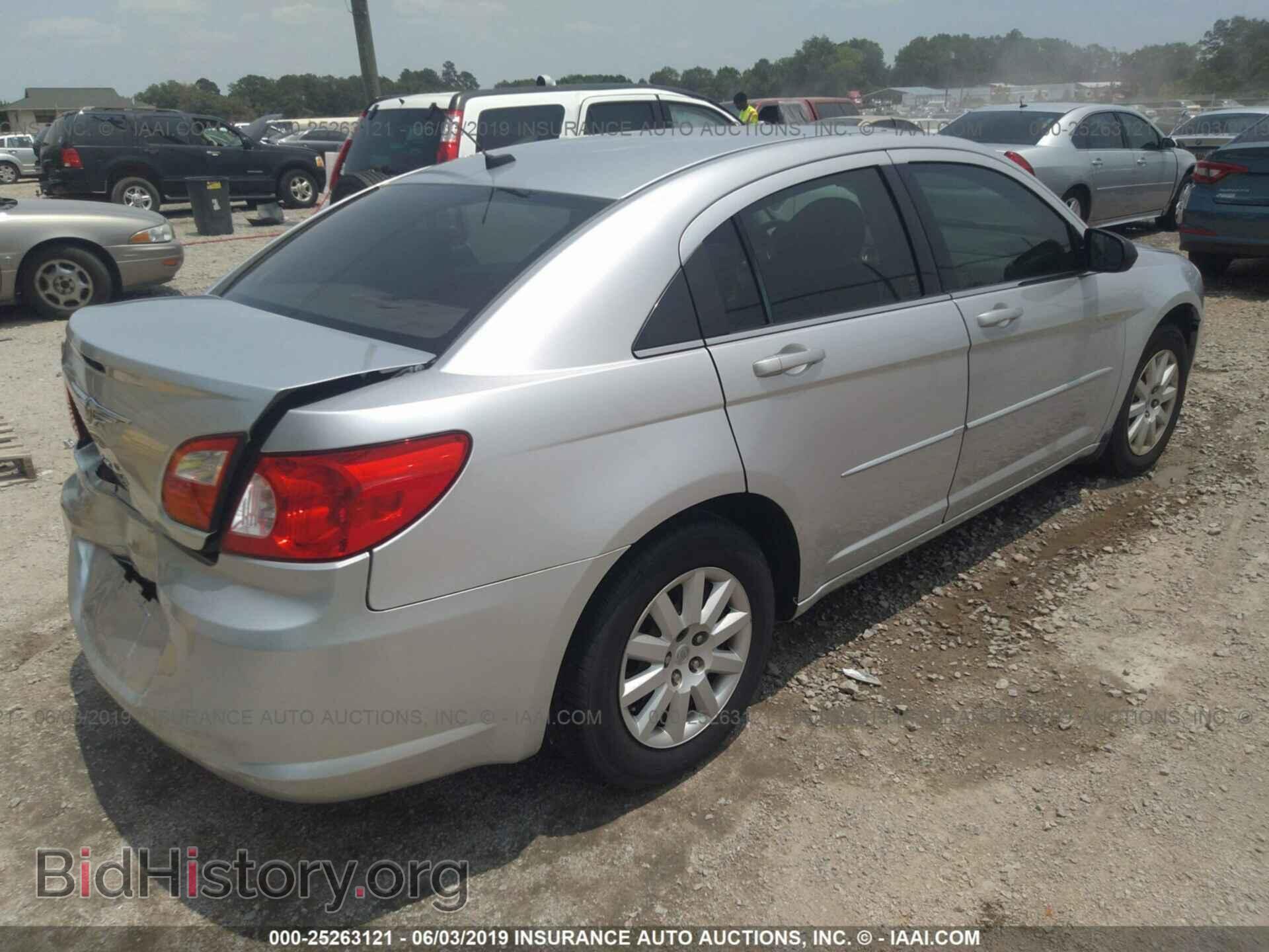 2008 CHRYSLER SEBRING - VIN: 1C3LC46K68N295094 - Фото 4