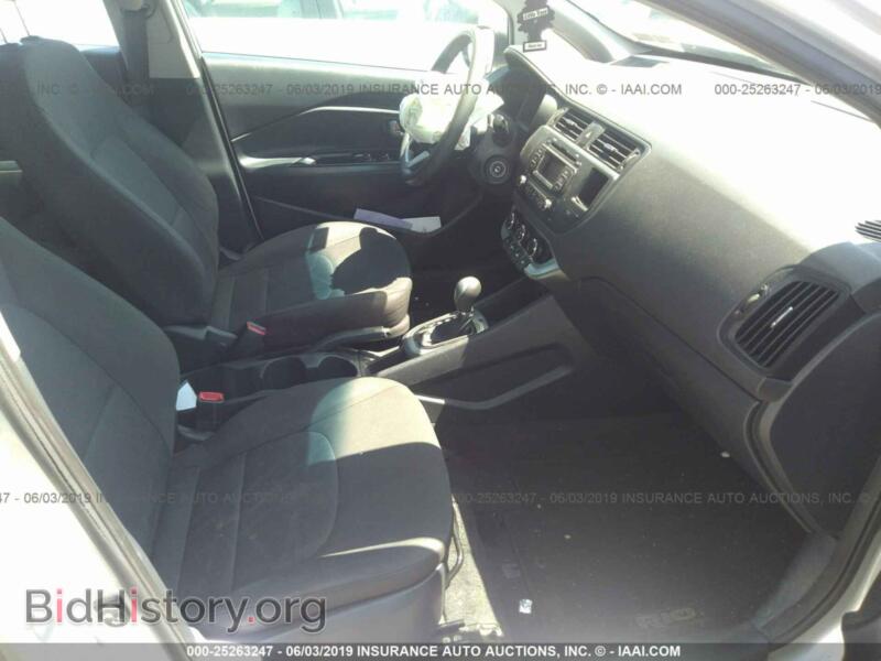 2014 Kia RIO (VIN KNADM4A38E6419057) — фото 5 из 10
