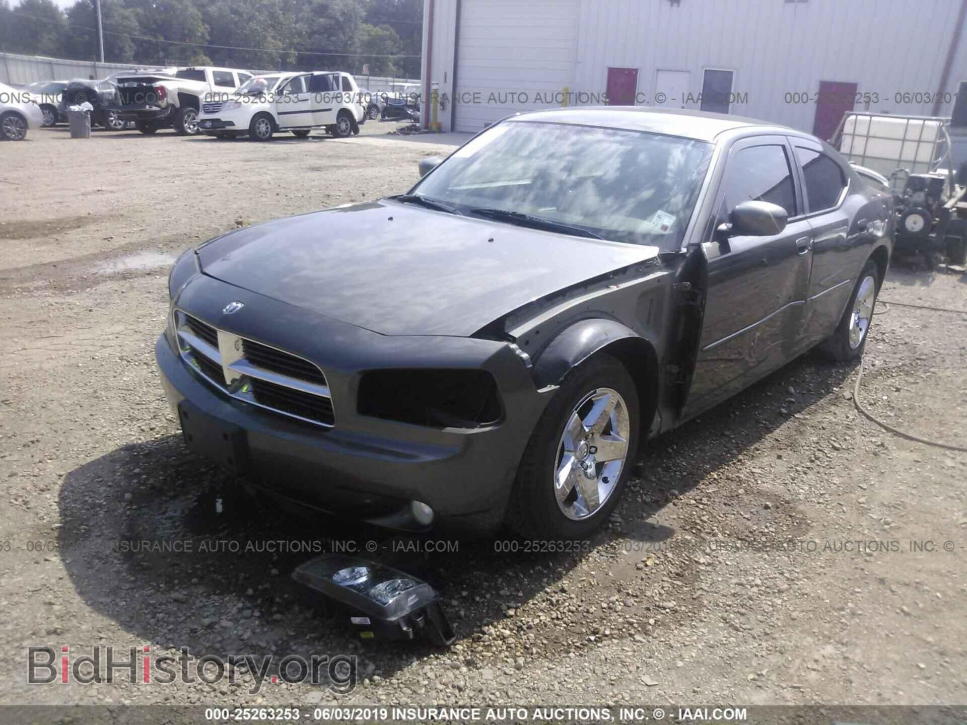 2010 DODGE CHARGER - VIN: 2B3CA3CV5AH253607 - Фото 2