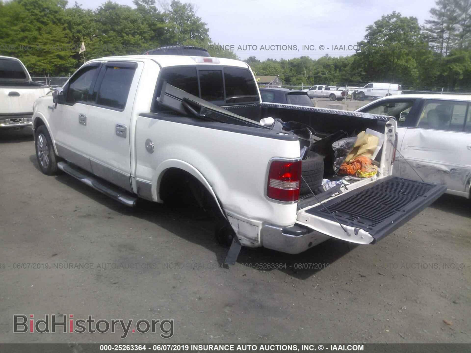 2007 LINCOLN MARK LT - VIN: 5LTPW18577FJ09949 - Фото 3