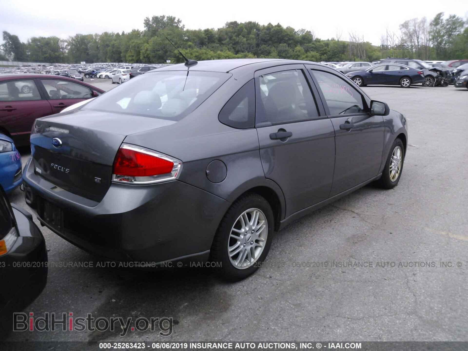 2009 FORD FOCUS - VIN: 1FAHP35N19W214340 - Фото 4