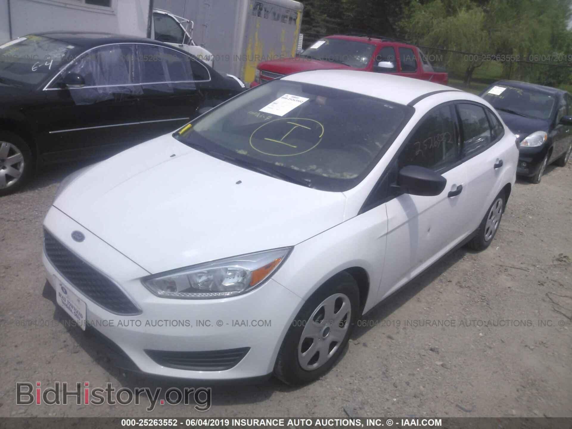 2017 FORD FOCUS - VIN: 1FADP3E21HL323871 - Фото 2