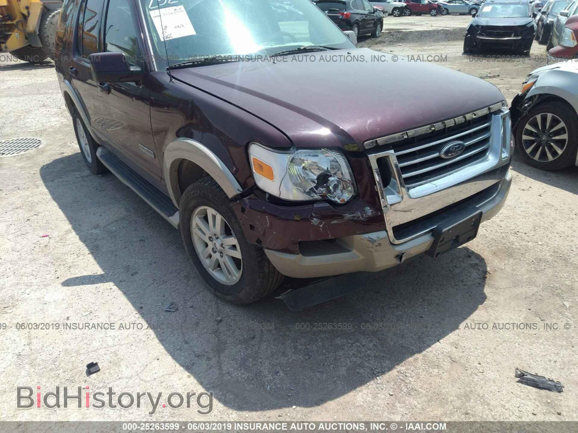 2006 FORD EXPLORER - VIN: 1FMEU74E46UB08210 - Фото 6