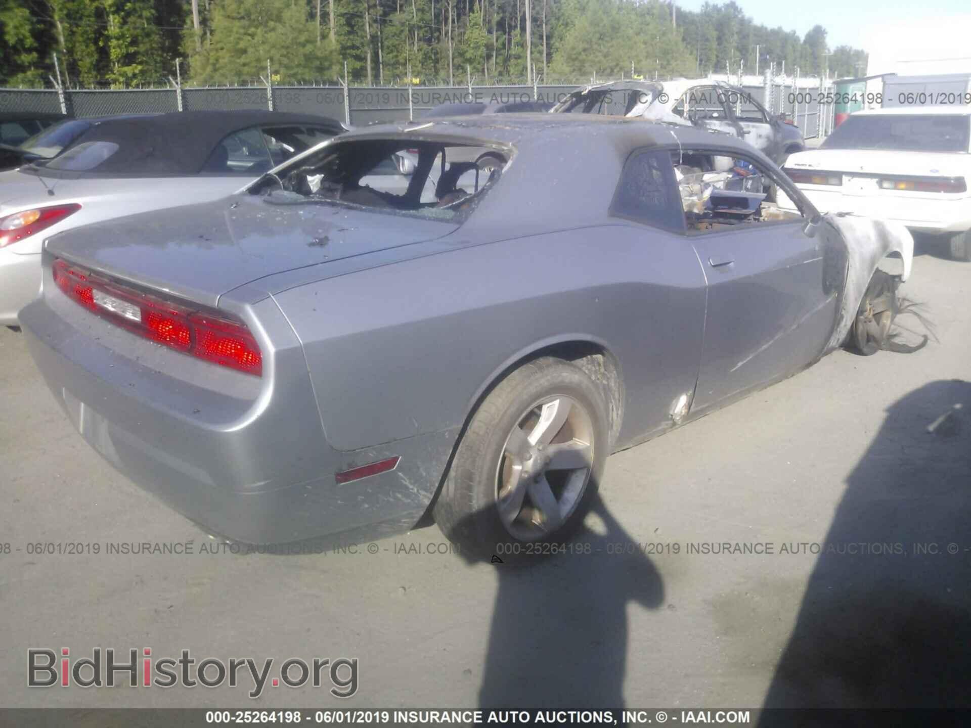 2011 DODGE CHALLENGER - VIN: 2B3CJ4DG2BH533881 - Фото 4