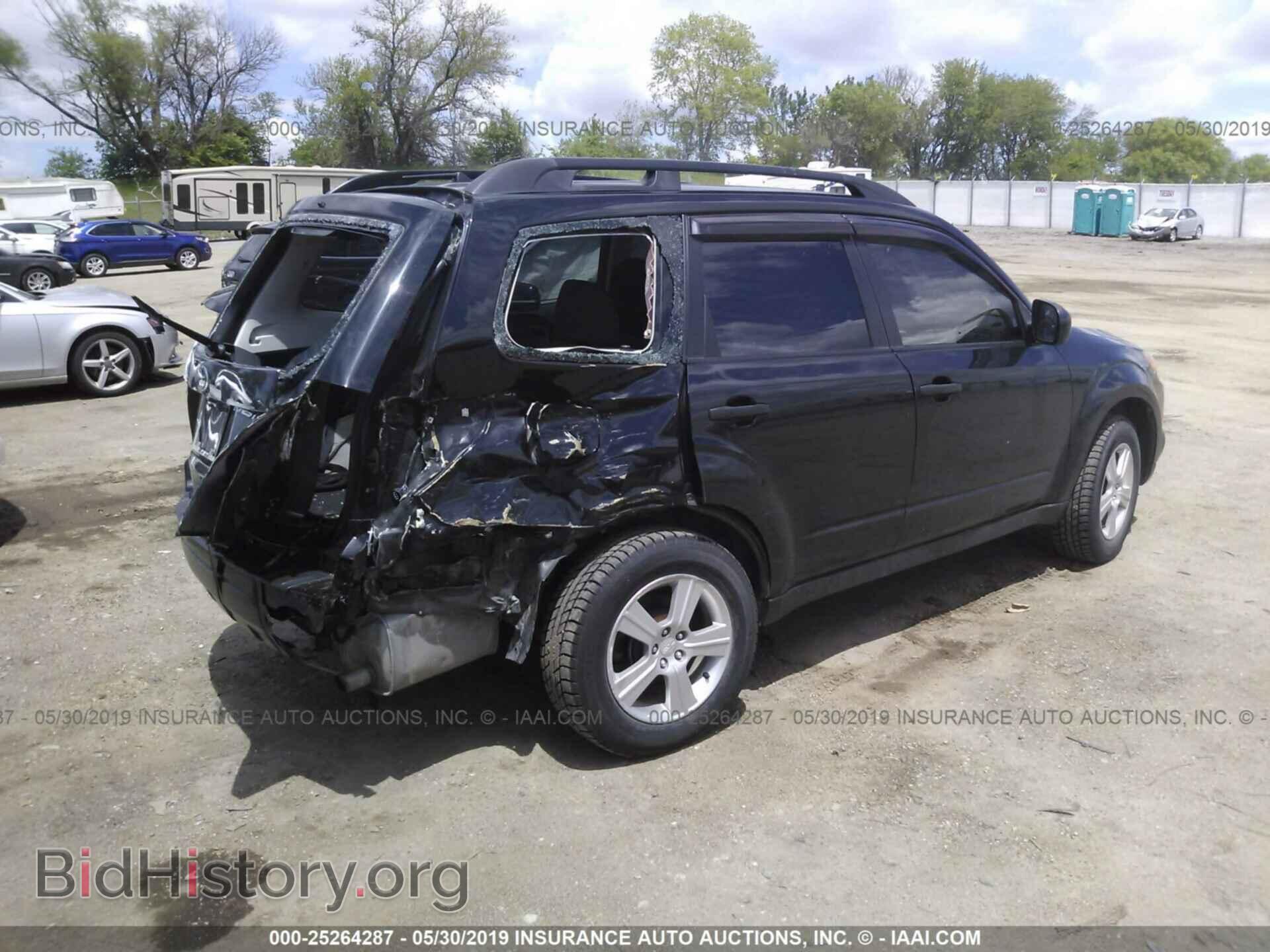 2011 SUBARU FORESTER - VIN: JF2SHBBCXBH740018 - Фото 4