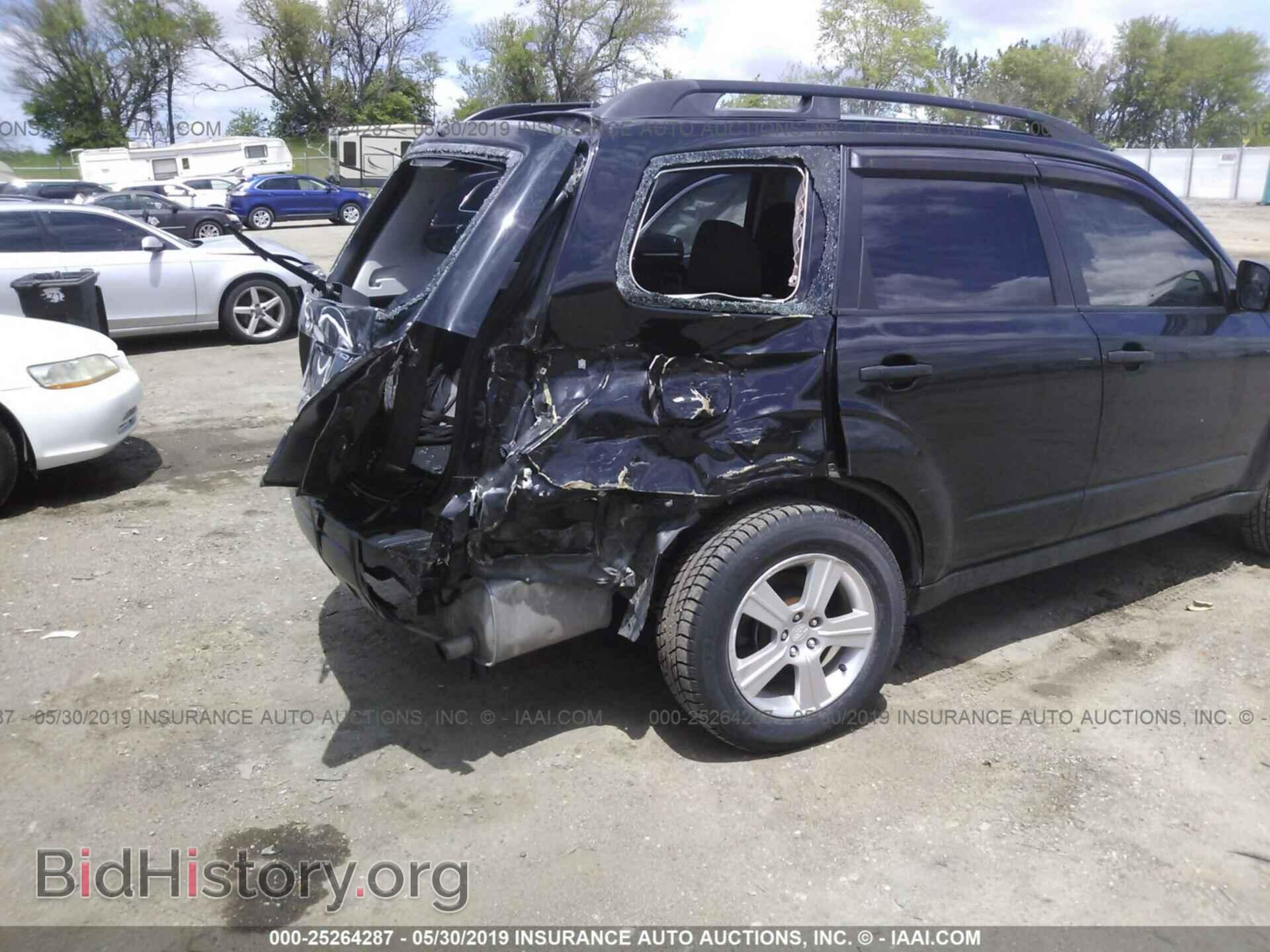 2011 SUBARU FORESTER - VIN: JF2SHBBCXBH740018 - Фото 6