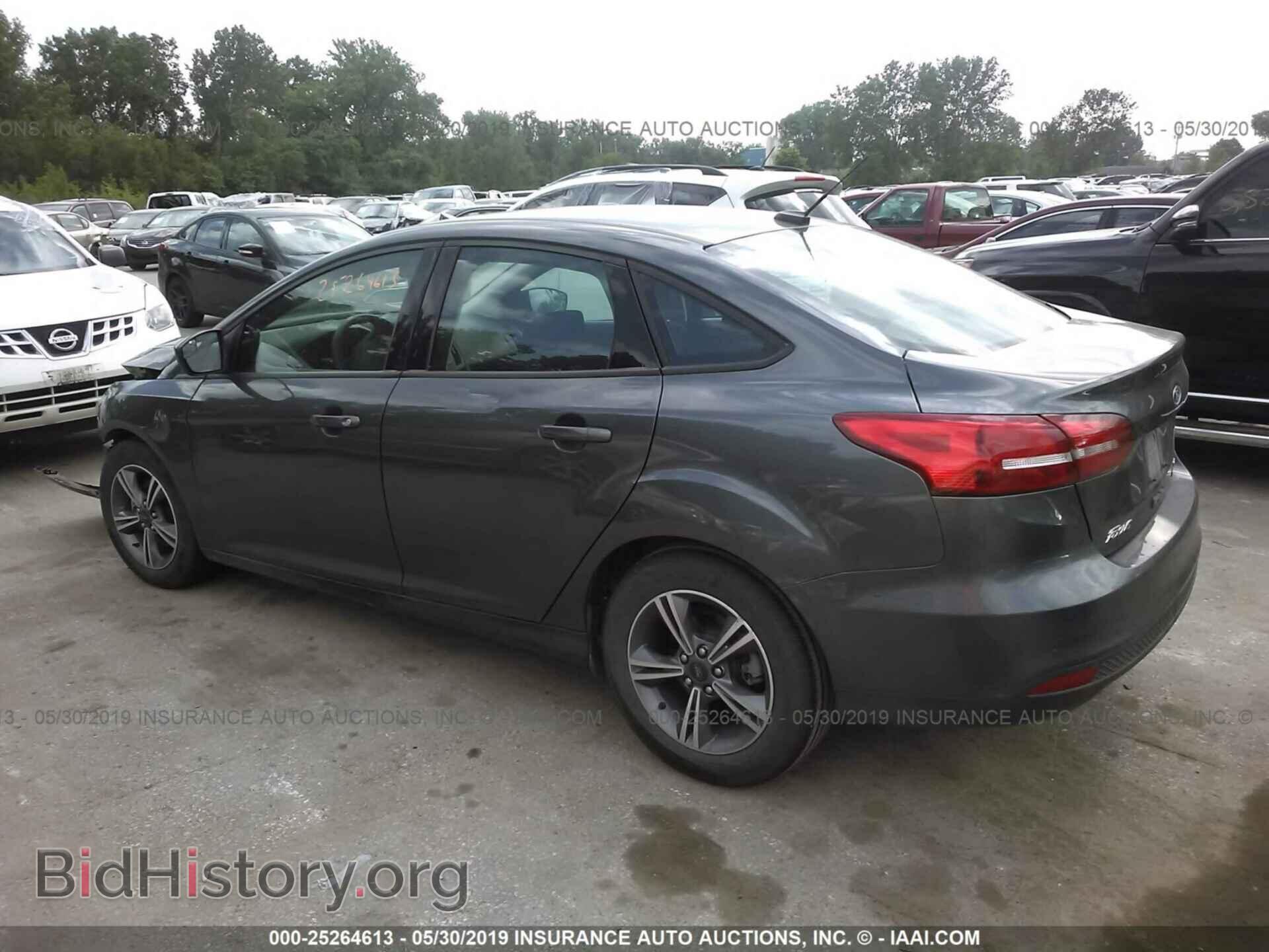 2018 FORD FOCUS - VIN: 1FADP3FE6JL223179 - Фото 3