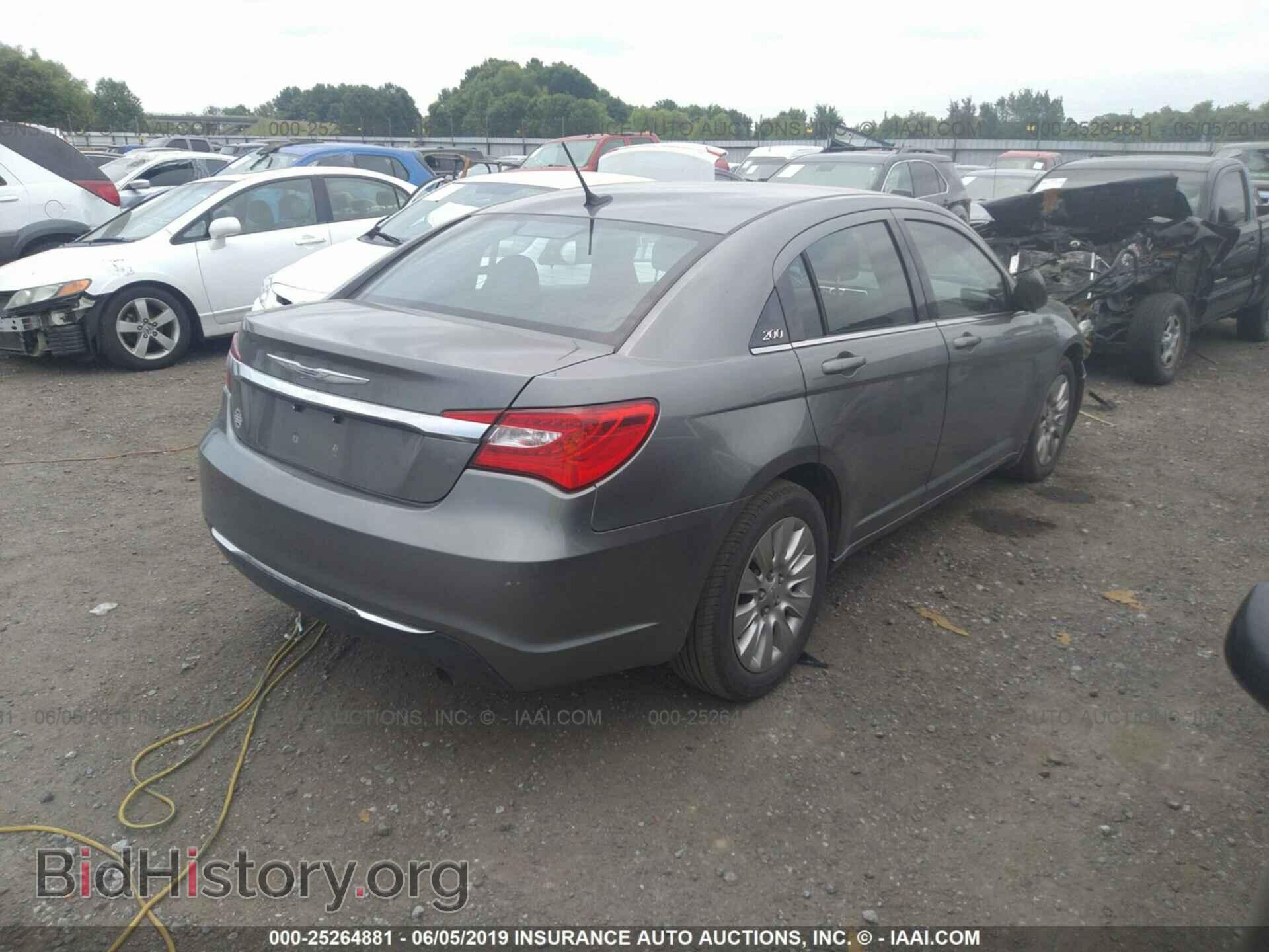 2013 CHRYSLER 200 - VIN: 1C3CCBAB5DN689868 - Photo 4