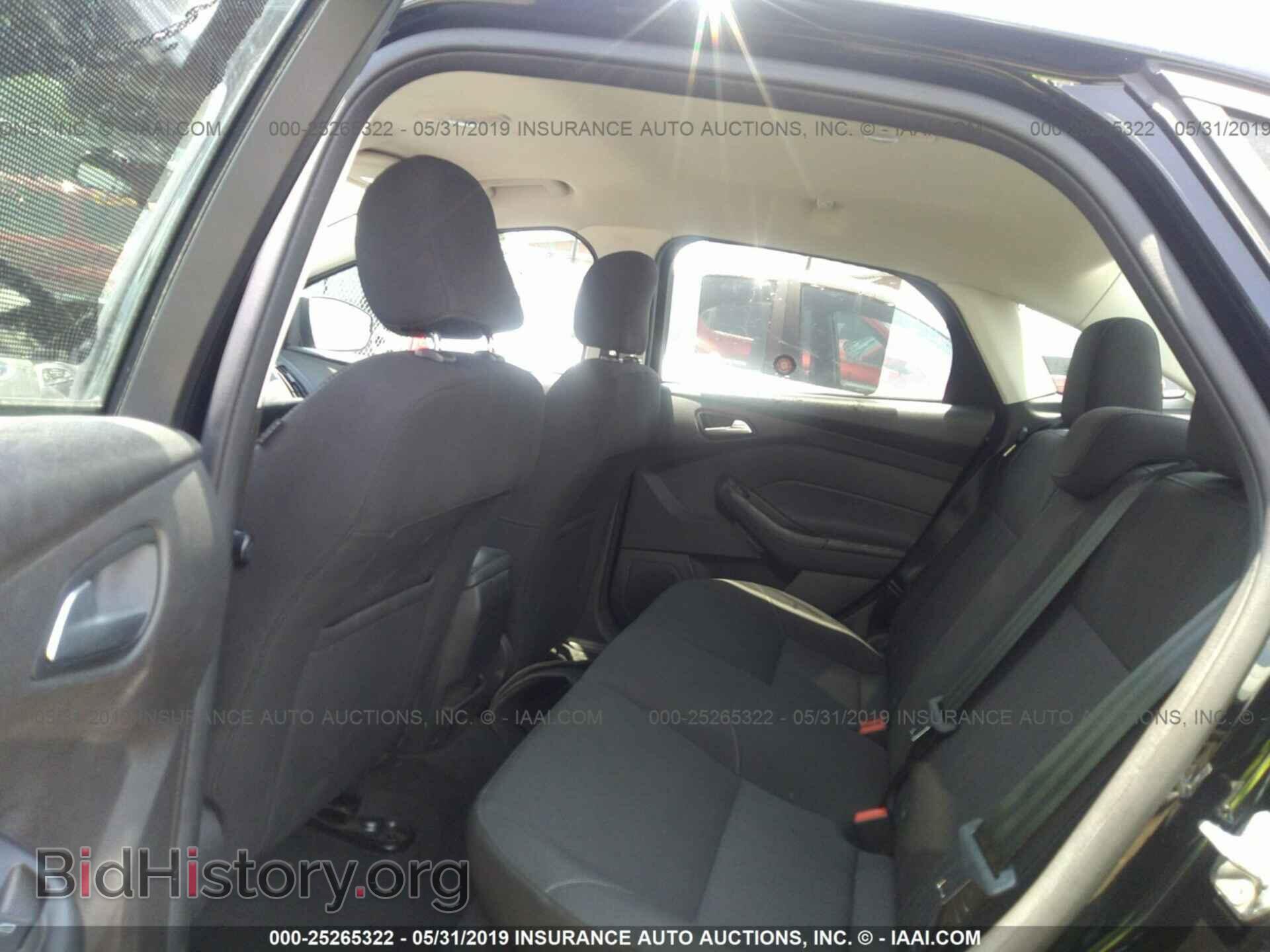 2016 FORD FOCUS - VIN: 1FADP3F21GL385493 - Photo 8
