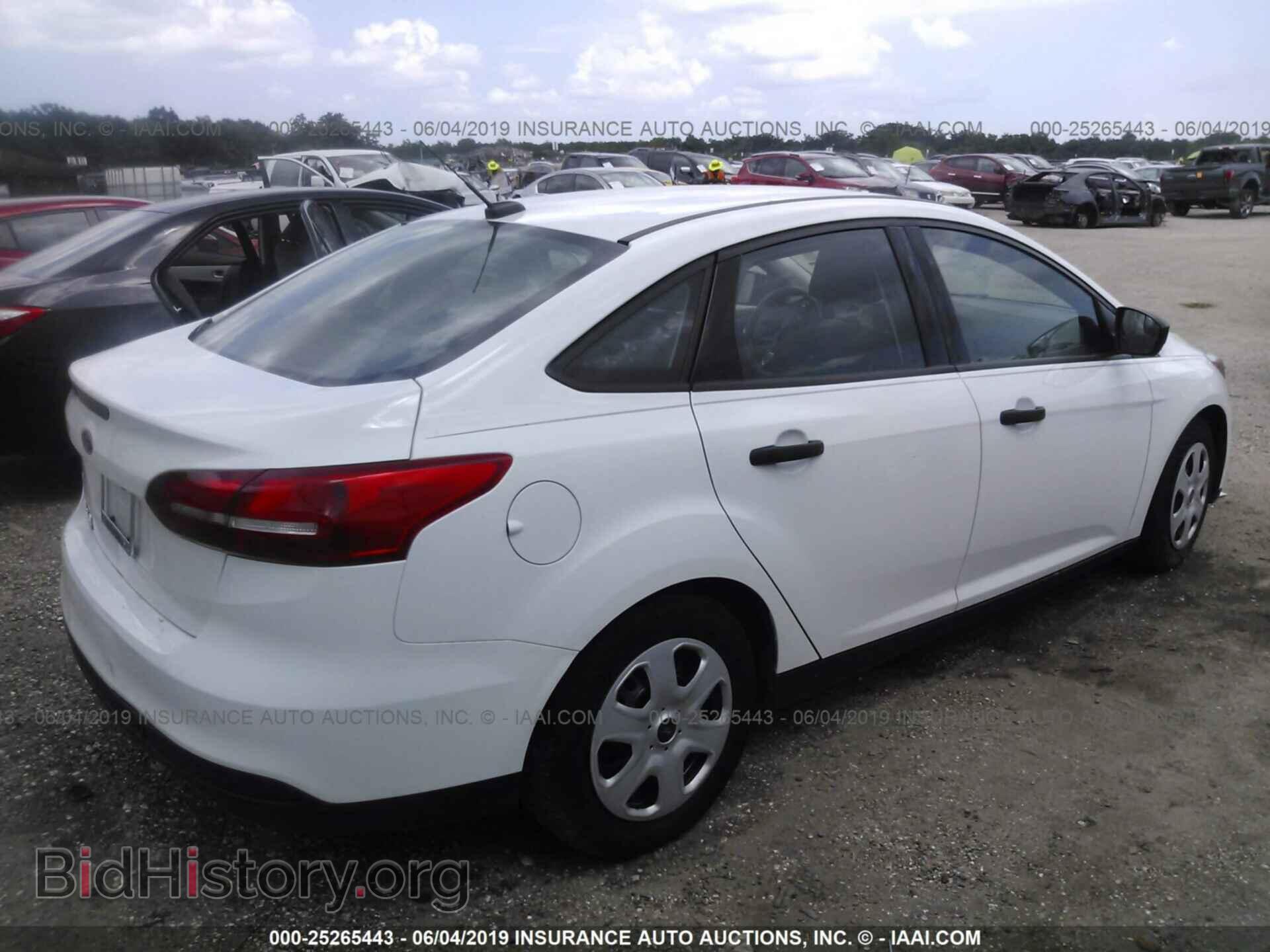 2017 FORD FOCUS - VIN: 1FADP3E21HL306214 - Photo 4