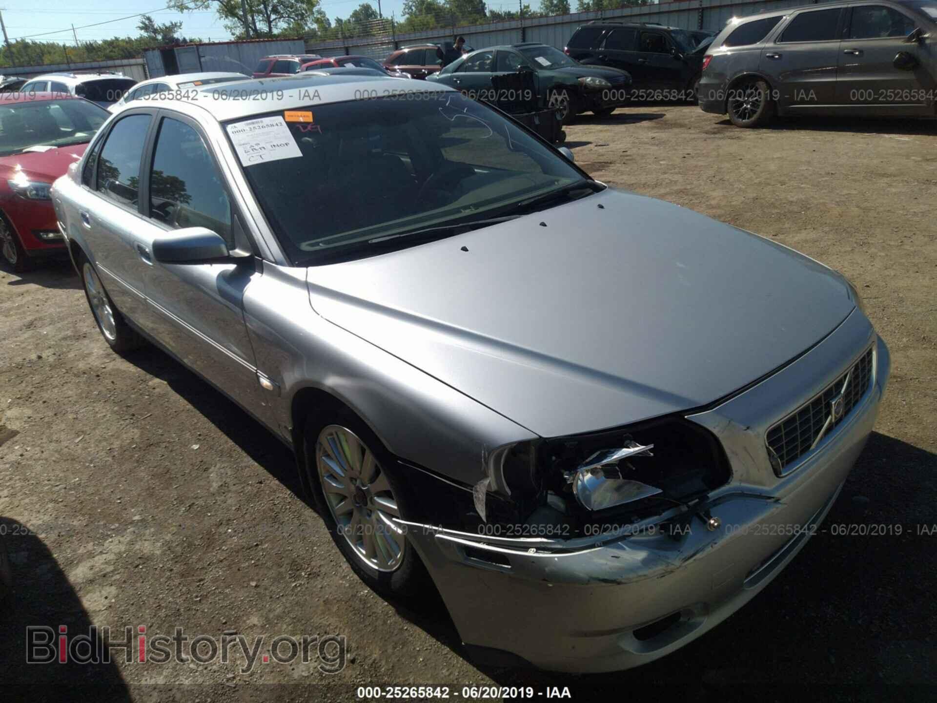 Фотография YV1TS92D441345425 - VOLVO S80 2004