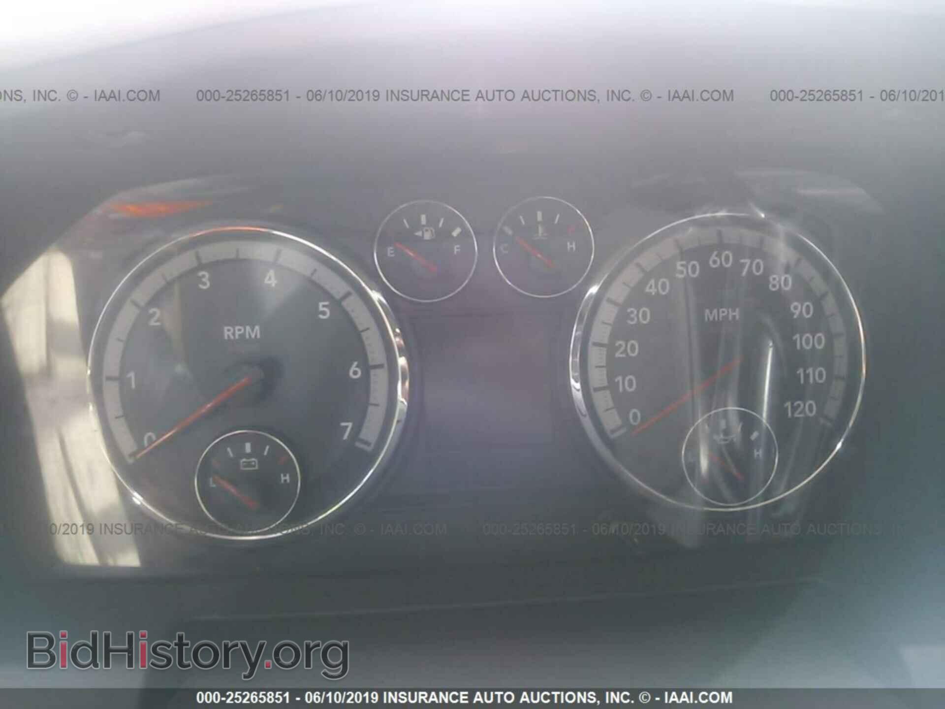 2010 DODGE RAM 1500 - VIN: 1D7RV1GT5AS256208 - Фото 7