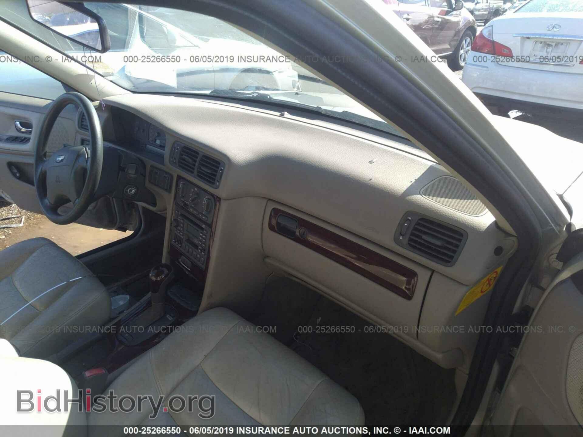 2000 VOLVO S70 - VIN: YV1LS56D0Y2646373 - Фото 5