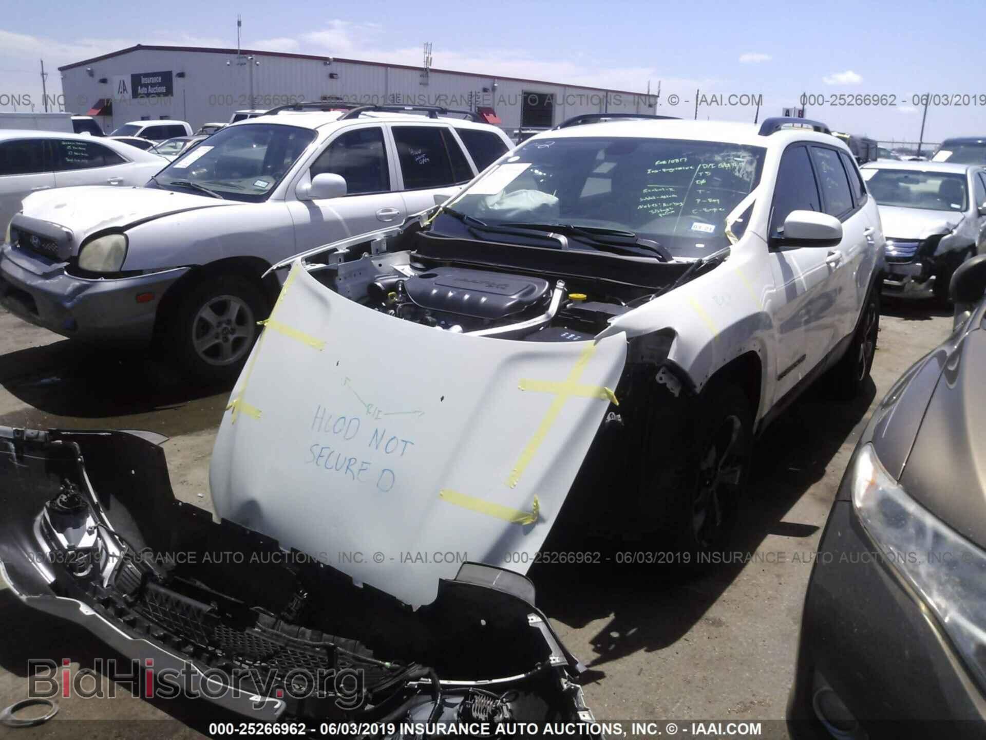 2019 JEEP CHEROKEE - VIN: 1C4PJMLB2KD359684 - Фото 2