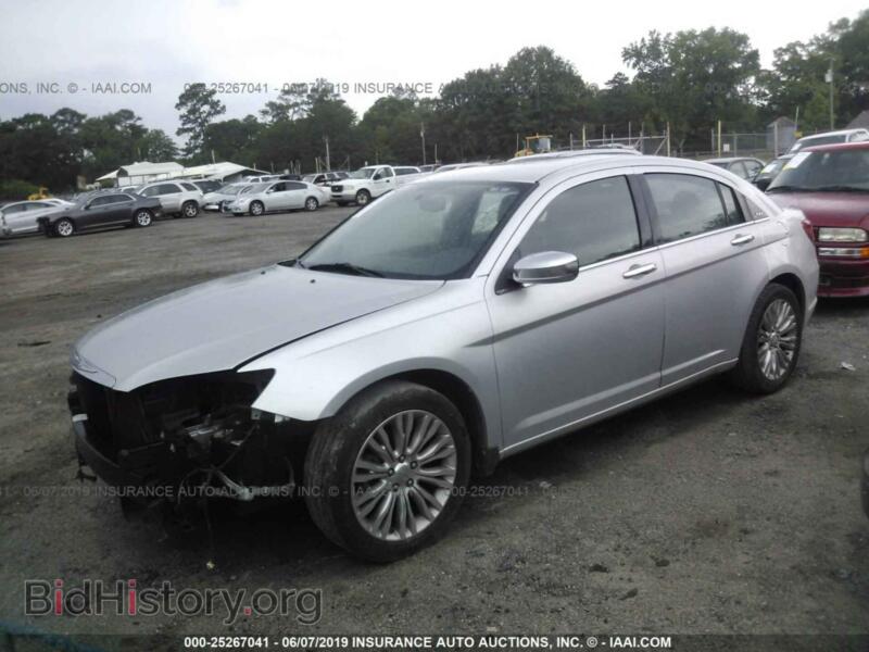 2012 Chrysler 200 (VIN 1C3CCBCB1CN197270) — photo 2 of 10