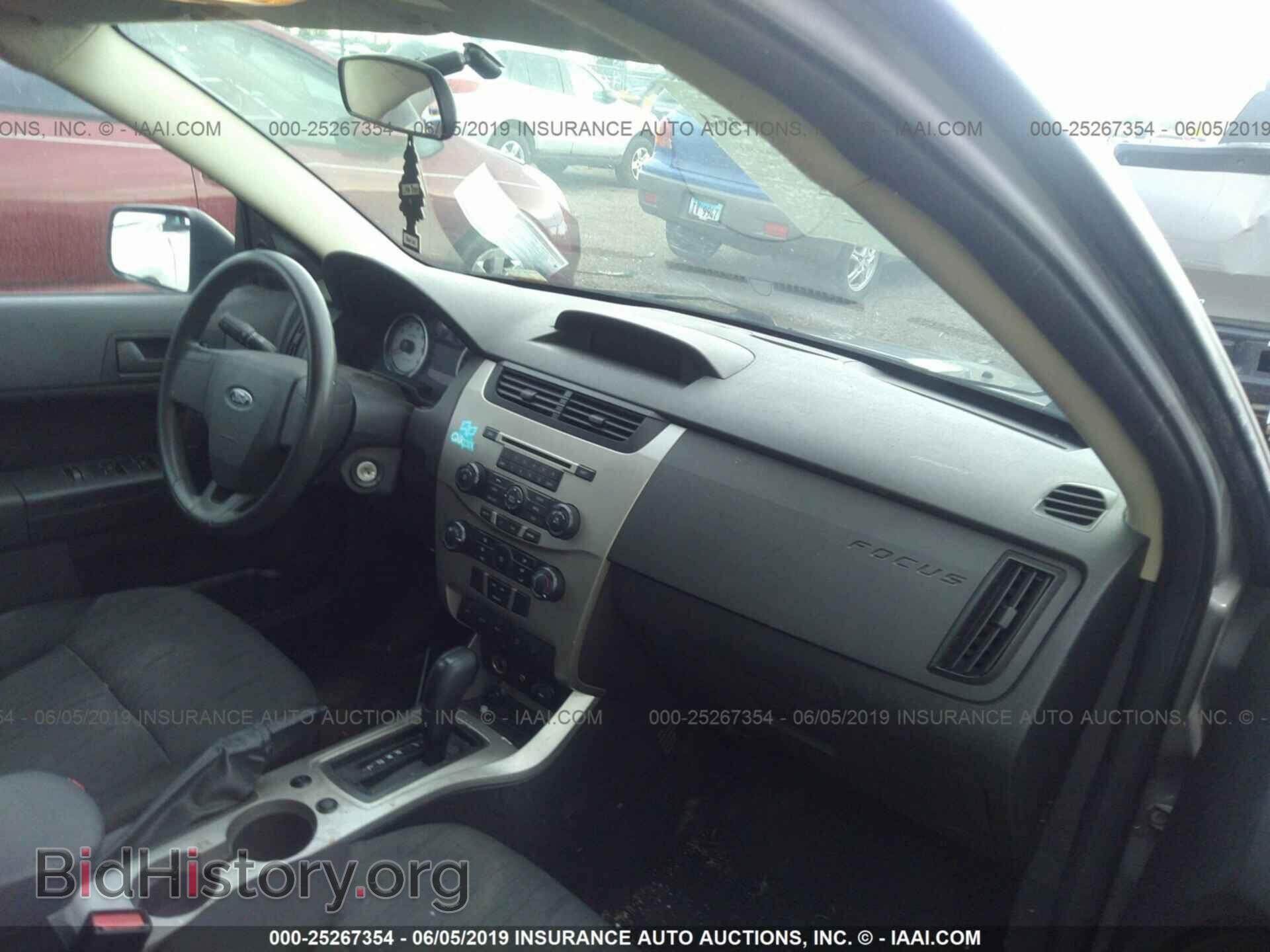 2008 FORD FOCUS - VIN: 1FAHP35N78W140422 - Фото 5