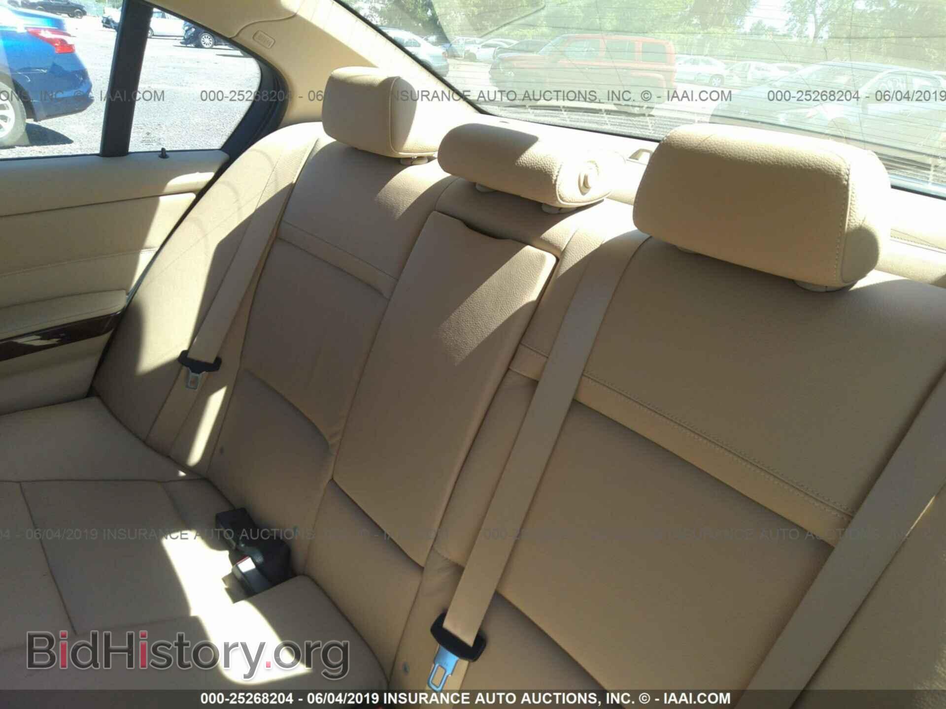 2011 BMW 328 - VIN: WBAPH7C55BE683310 - Фото 8