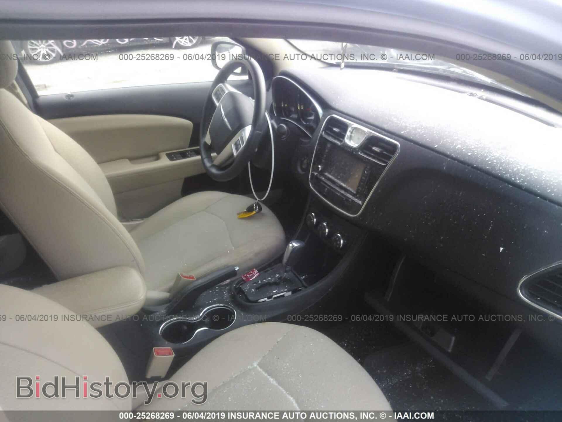 2012 CHRYSLER 200 - VIN: 1C3CCBBB5CN234967 - Фото 5