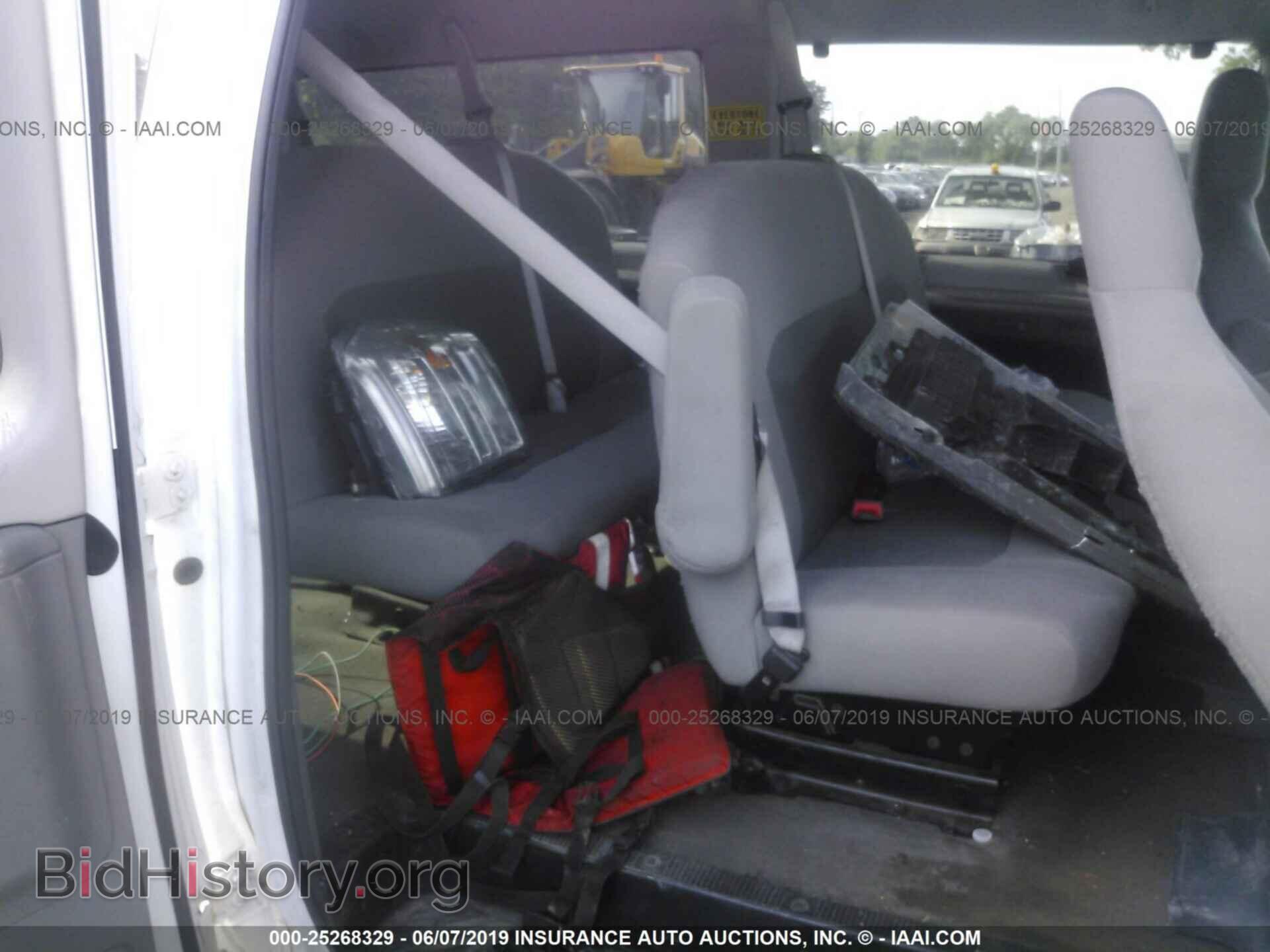 2012 FORD ECONOLINE - VIN: 1FBNE3BL2CDA07744 - Фото 8