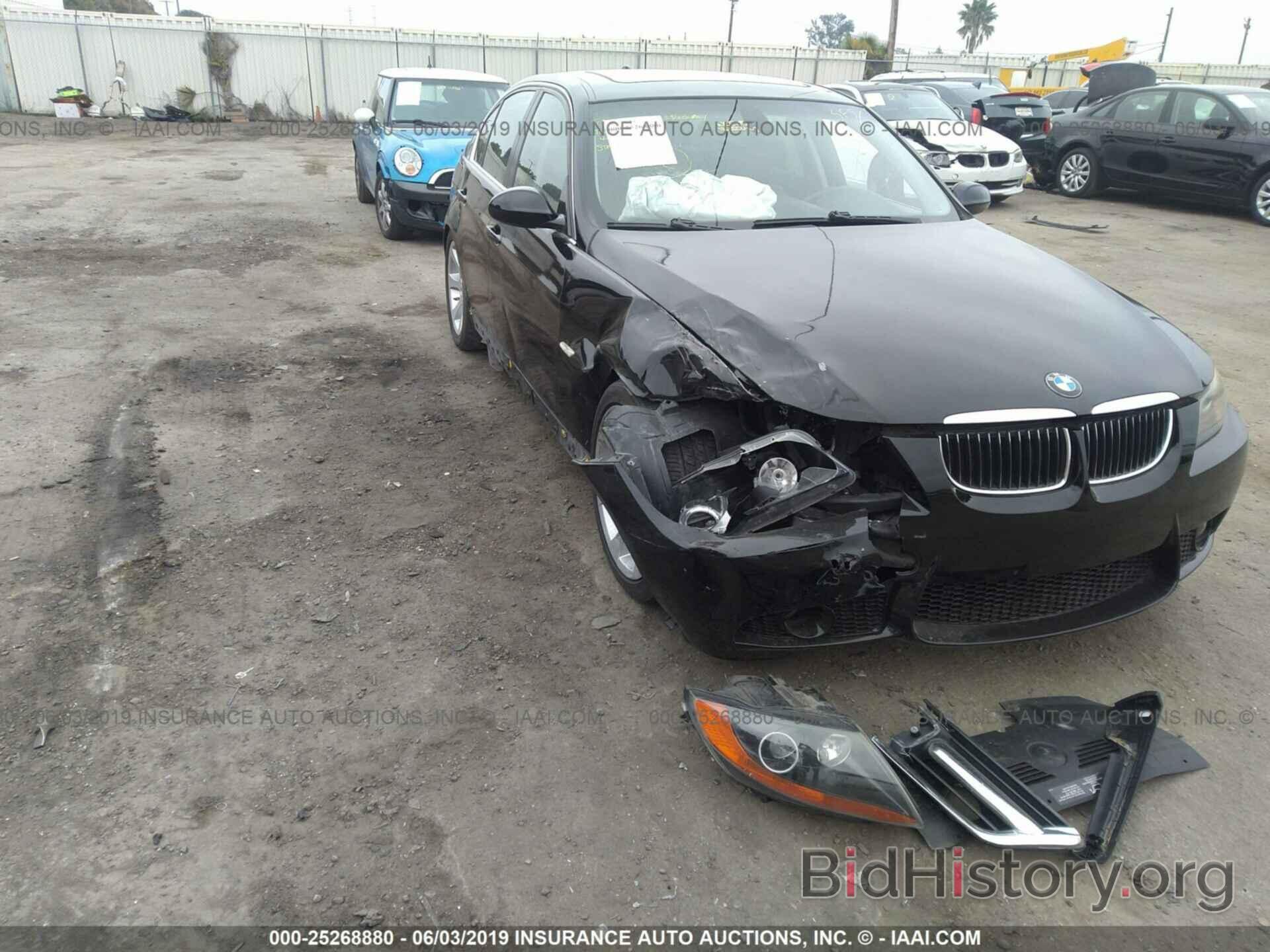 Photo WBAVB73547VF50430 - BMW 335 2007