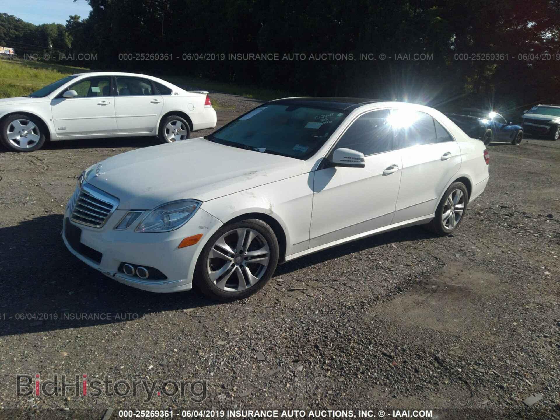 2011 MERCEDES-BENZ E - VIN: WDDHF9AB8BA354485 - Фото 2