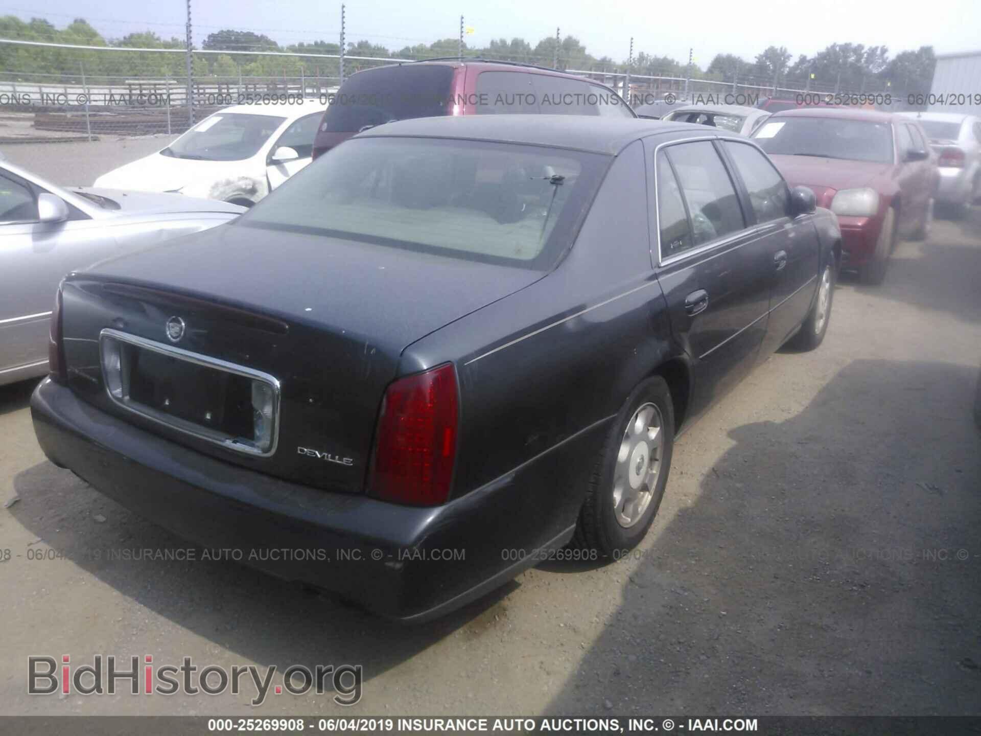 2002 CADILLAC DEVILLE - VIN: 1G6KD54YX2U121935 - Photo 4