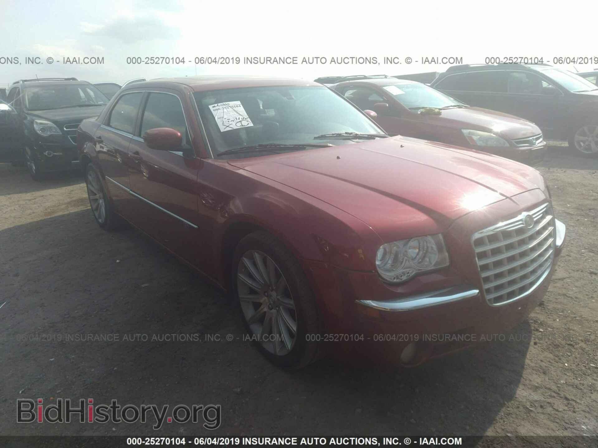 Фотография 2C3LA63H68H183253 - CHRYSLER 300C 2008