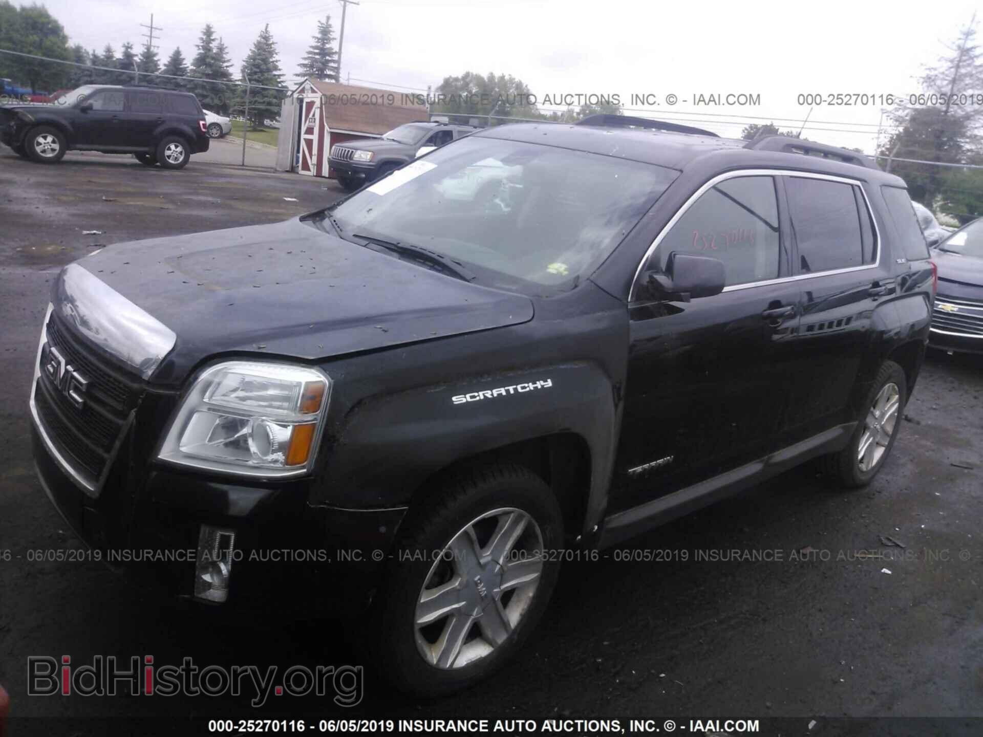 2010 GMC TERRAIN - VIN: 2CTALDEW7A6312944 - Photo 2