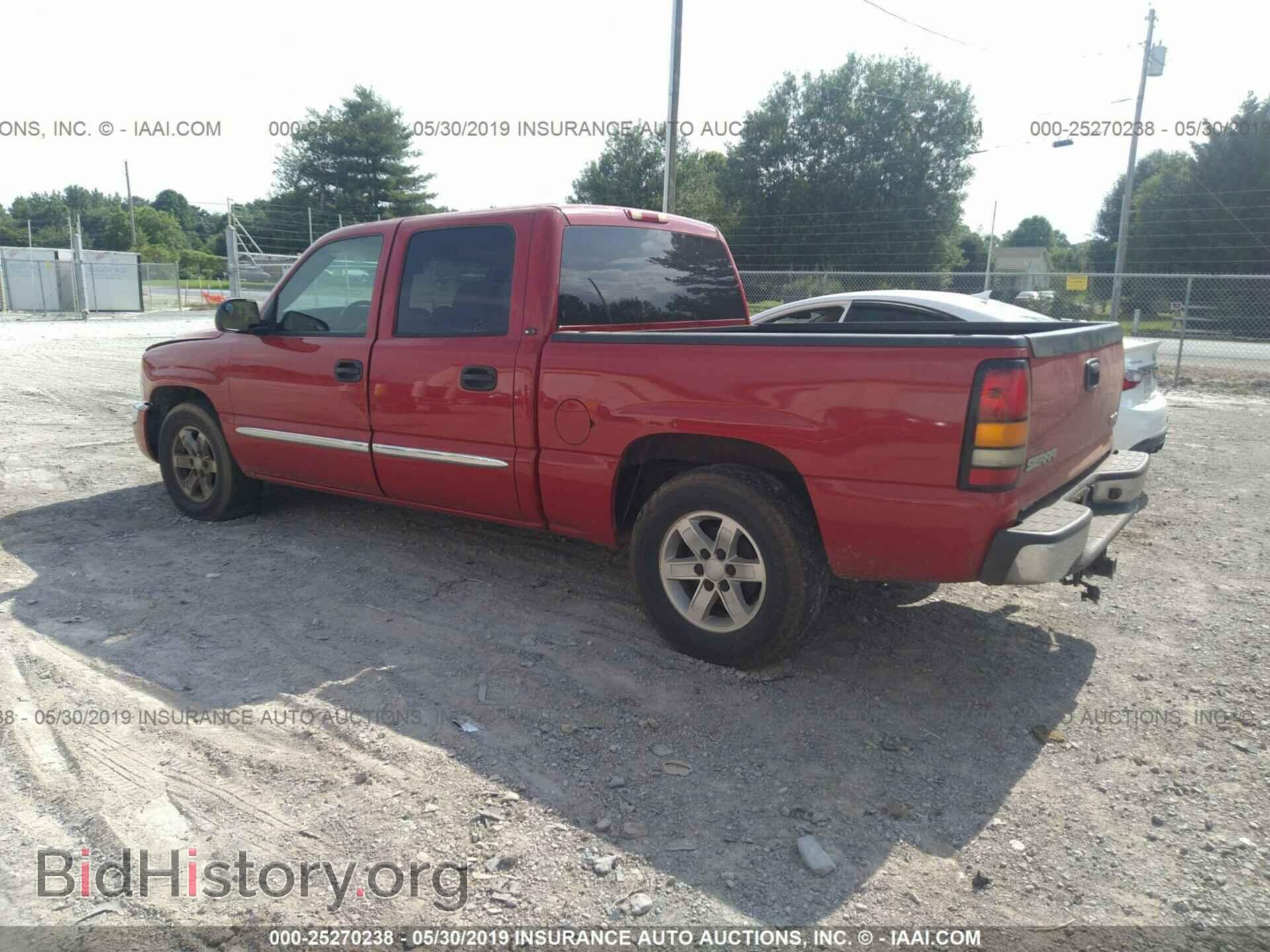 2005 GMC NEW SIERRA - VIN: 2GTEC13TX51131120 - Фото 3