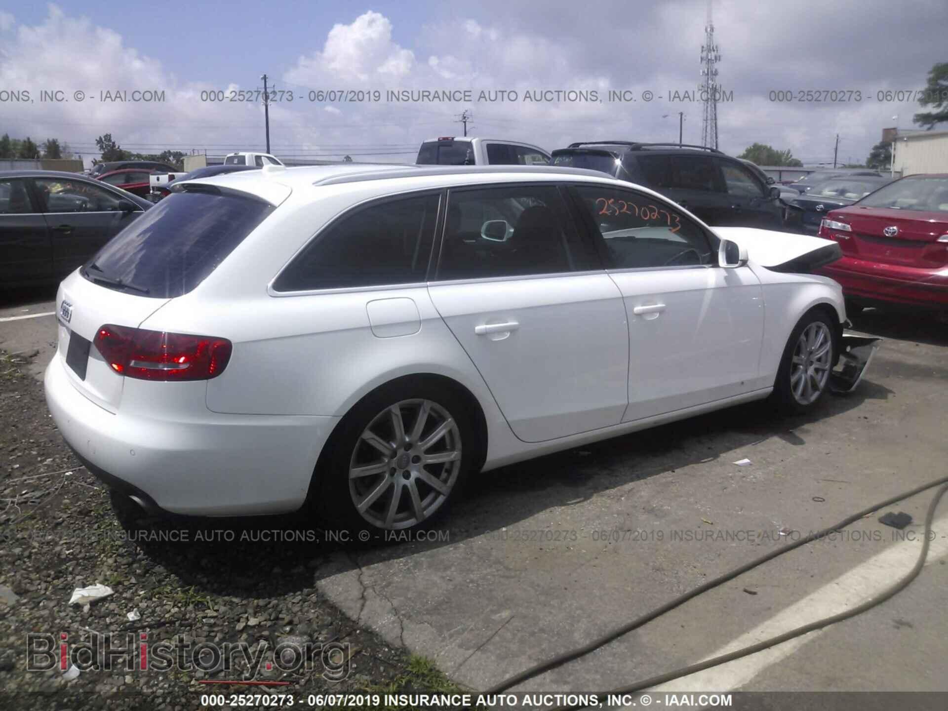 2011 AUDI A4 - VIN: WAUWFAFL3BA053799 - Photo 4