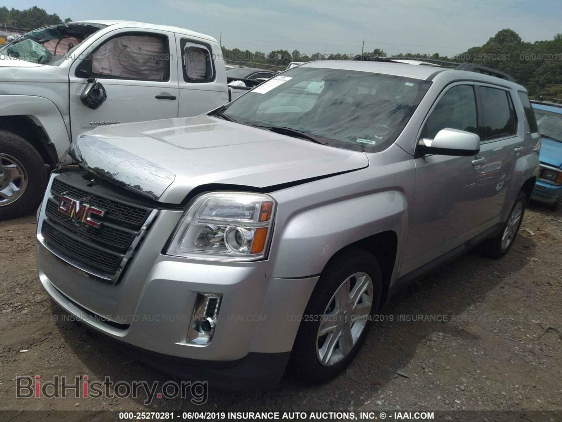 2010 GMC TERRAIN - VIN: 2CTALDEW4A6265372 - Photo 2