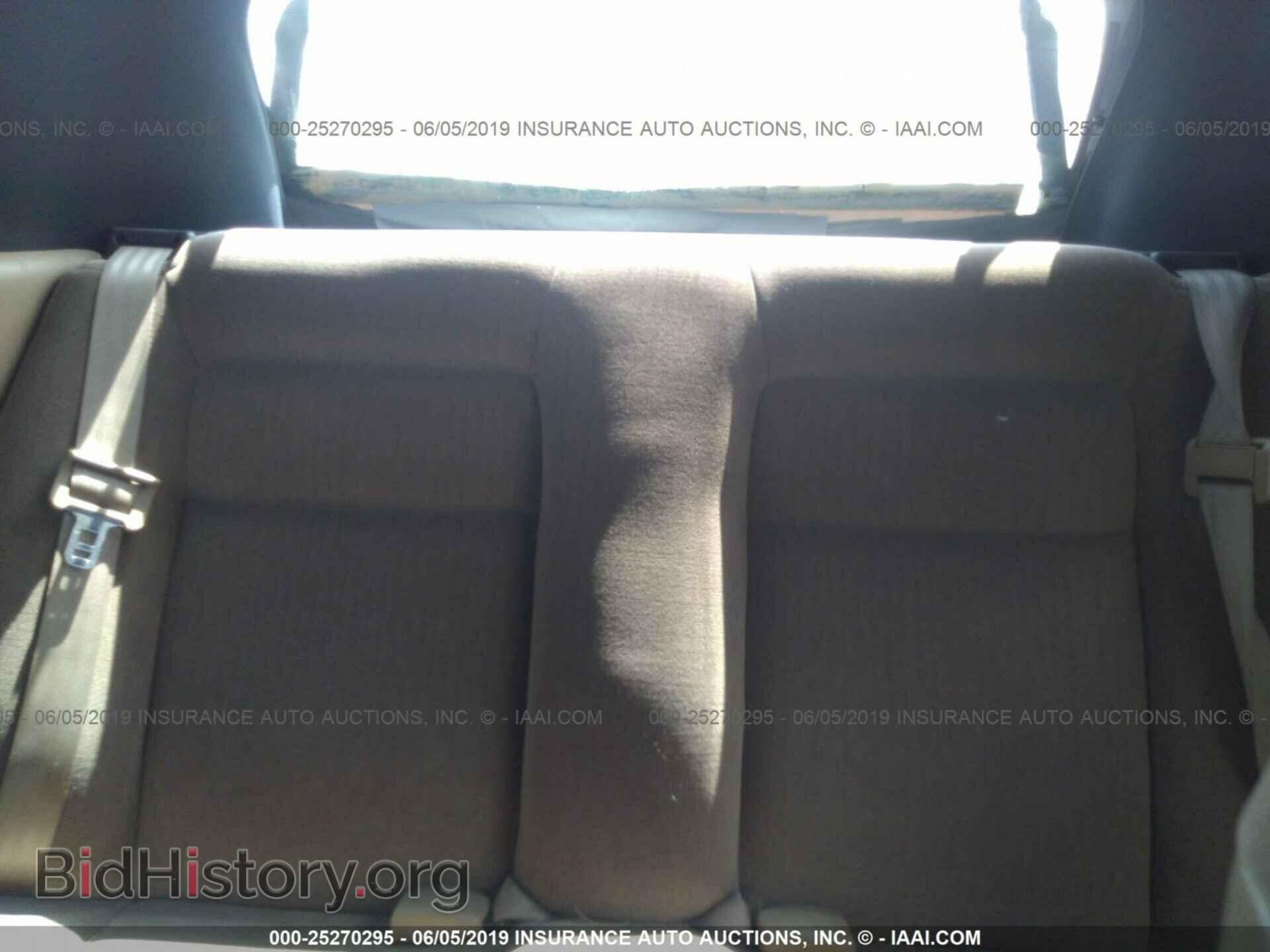 2000 CHRYSLER SEBRING - VIN: 3C3EL45H1YT249073 - Фото 8
