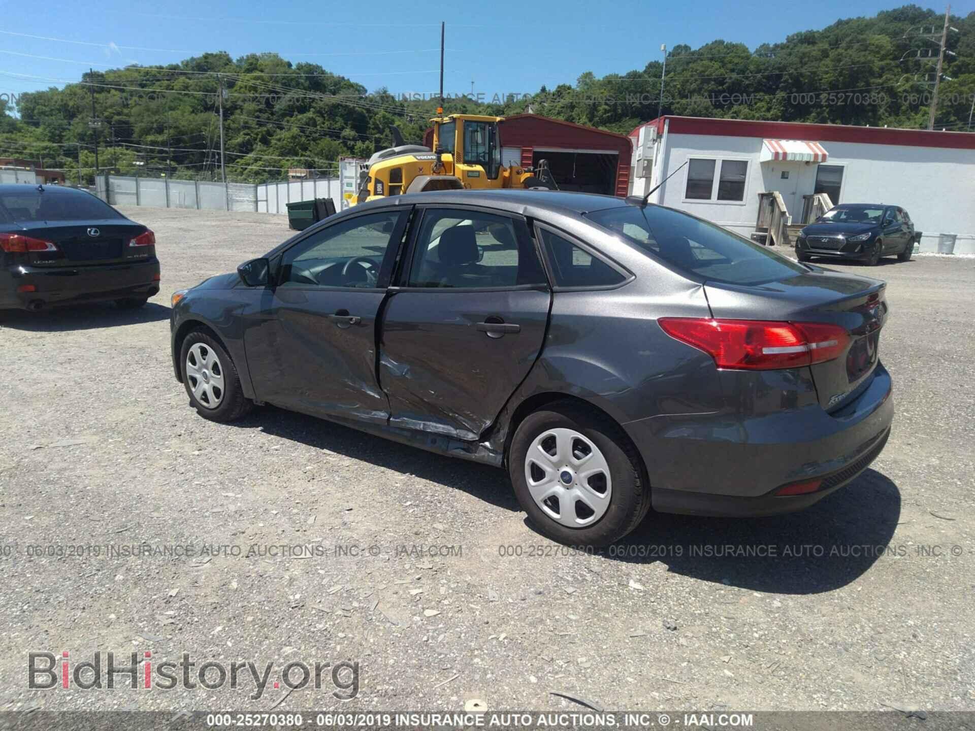 2018 FORD FOCUS - VIN: 1FADP3E28JL215687 - Фото 3